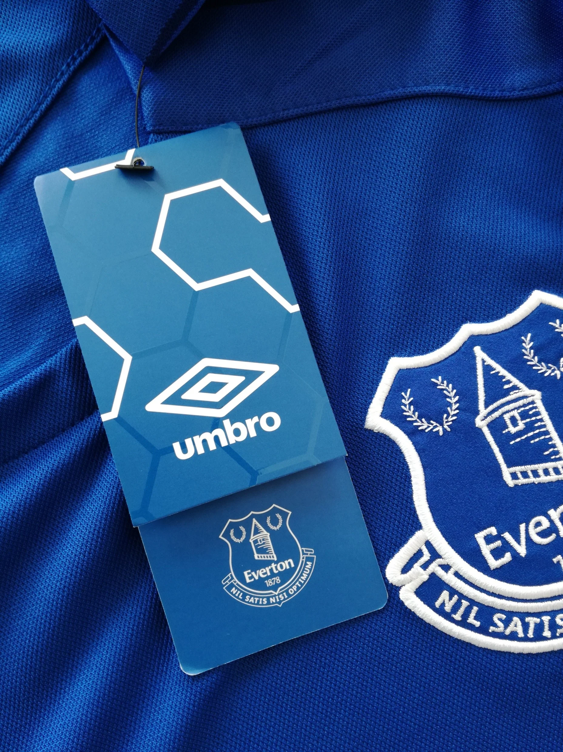 2017/18 Everton Home Premier League Football Shirt (M) *BNWT* - Image 2