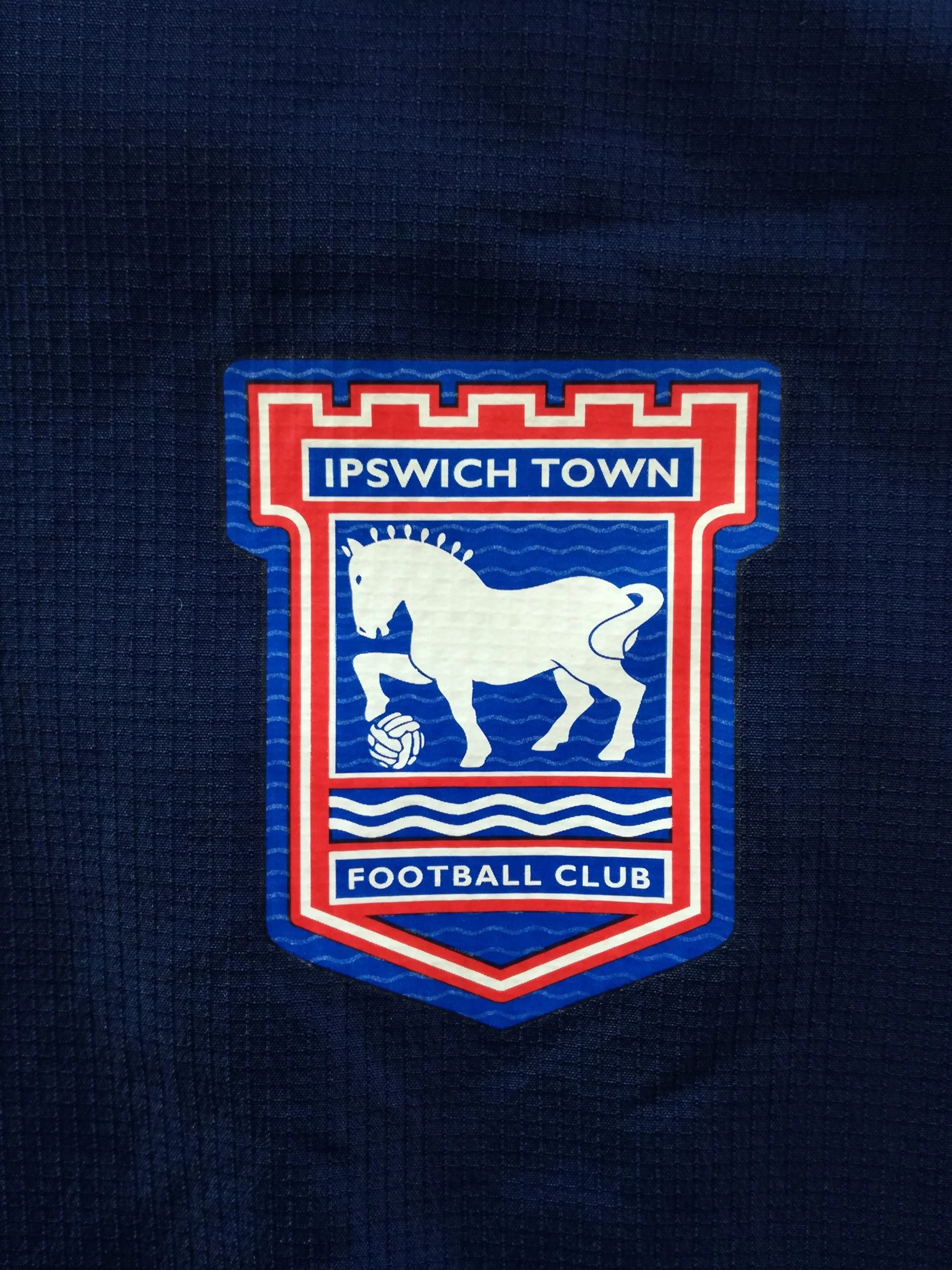 2017/18 Ipswich Town Climawarm Training Top (XXL) - Image 3