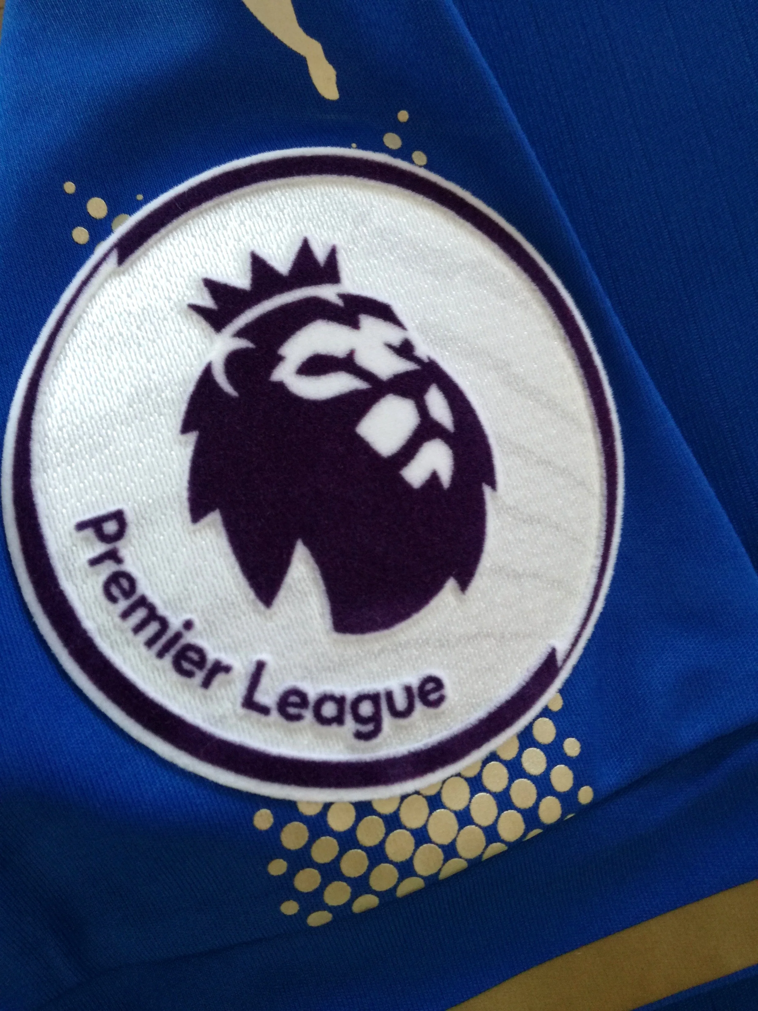 2017/18 Leicester City Home Football Shirt (S) - Image 6