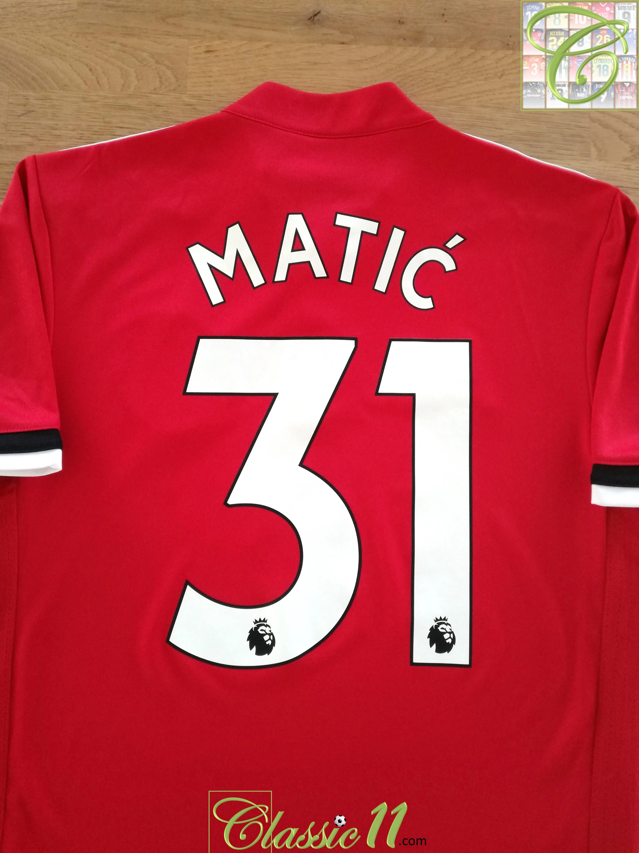 2017/18 Man Utd Home Premier League Football Shirt Matić #31 (S)