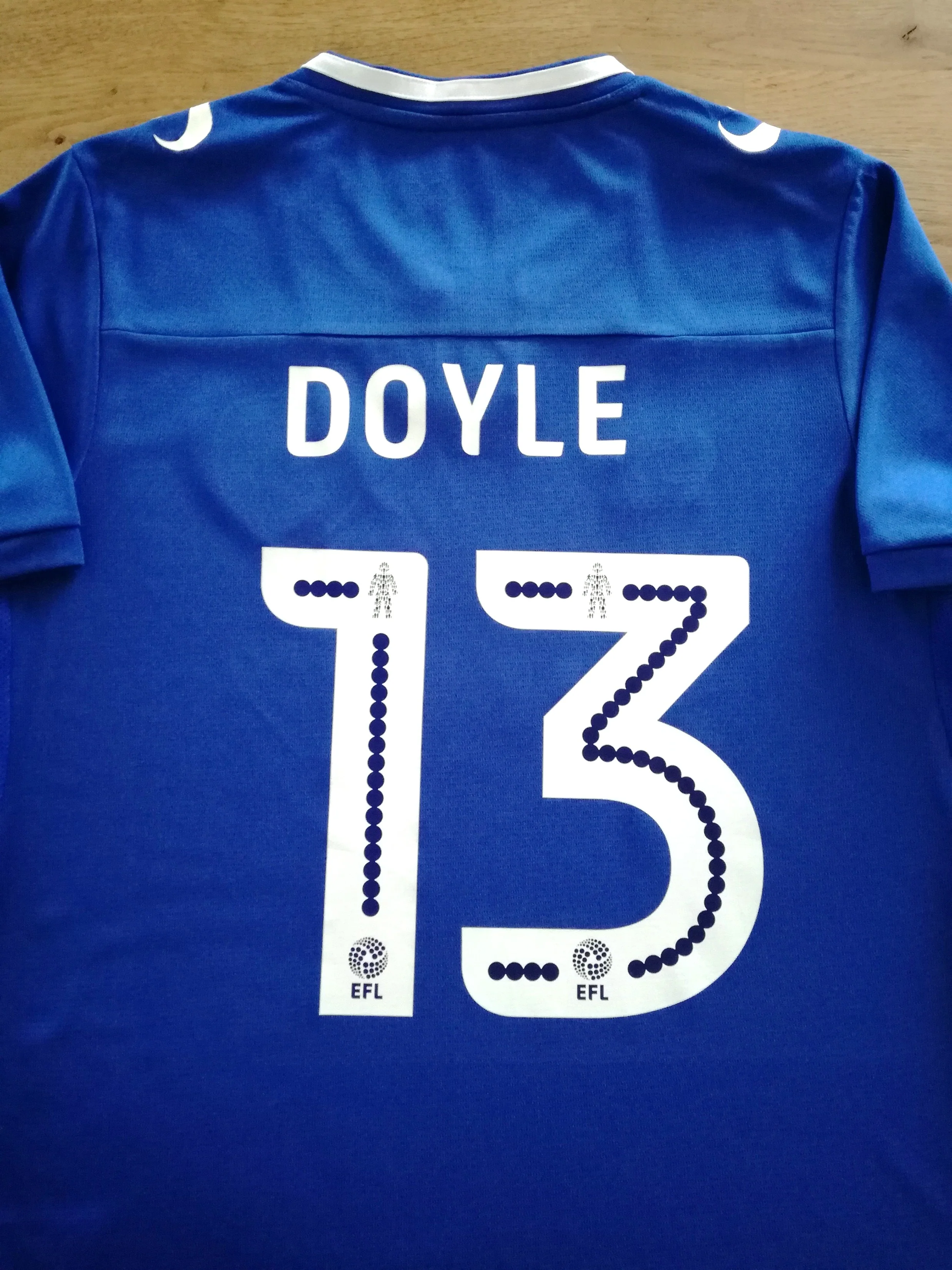 2017/18 Oldham Athletic Home Football League Shirt Doyle #13 (M)