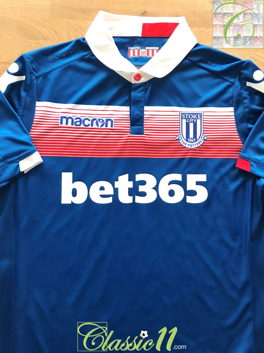 2017/18 Stoke City Away Football Shirt (M)