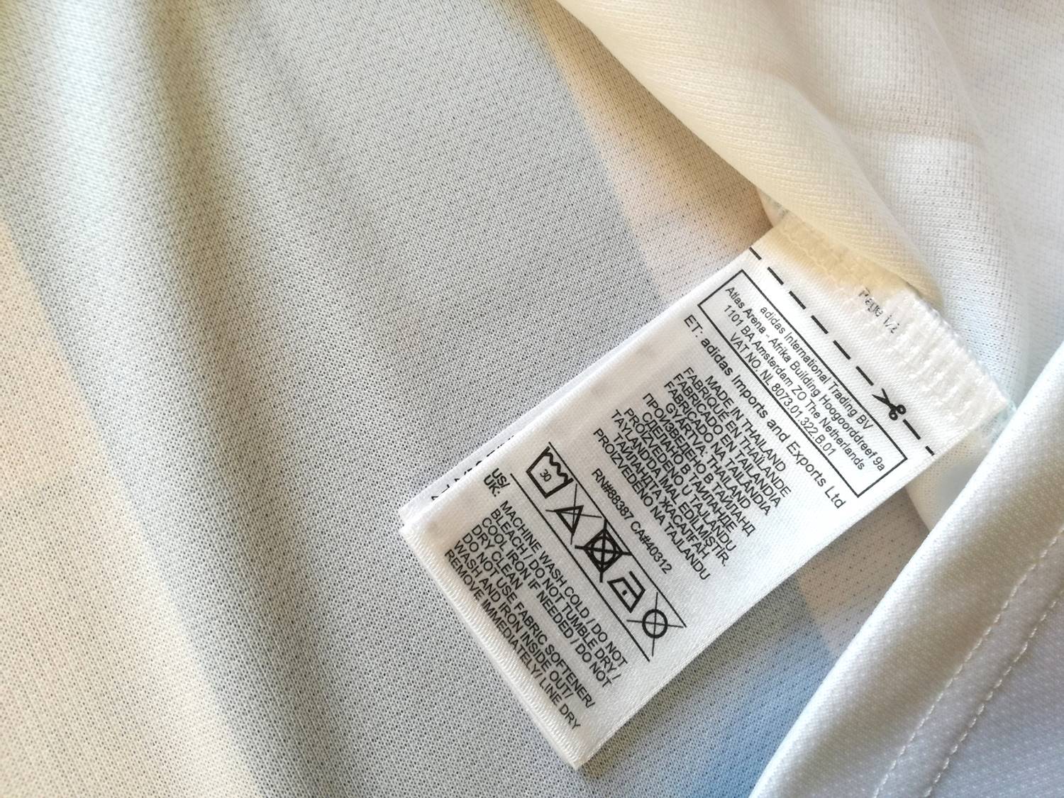 2018/19 Argentina Home Football Shirt Messi #10 (S) - Image 10