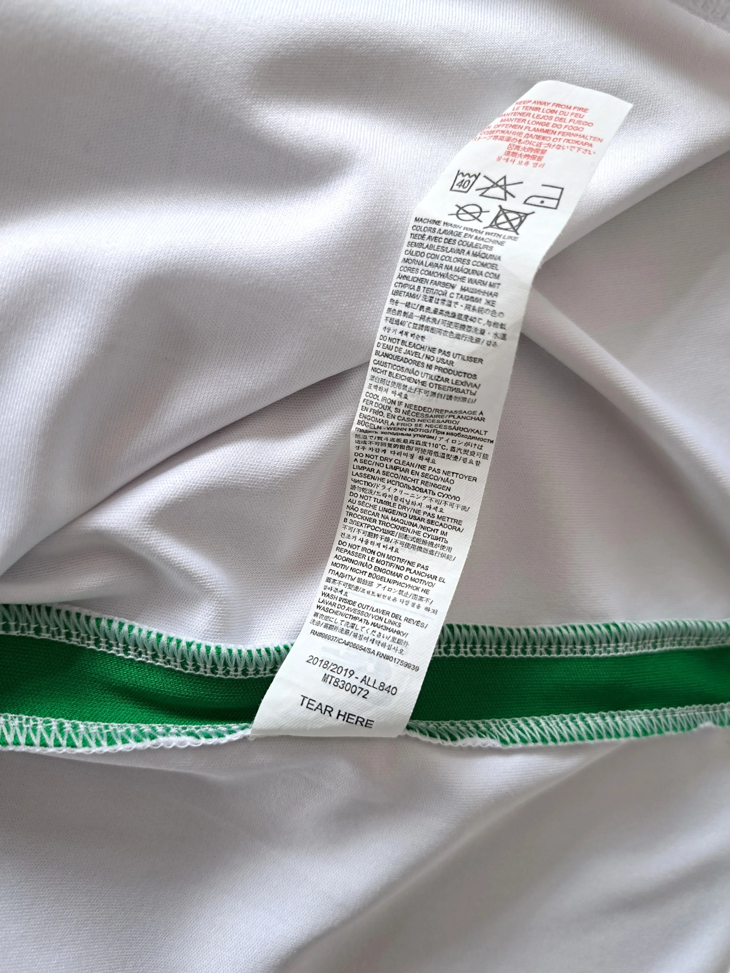 2018/19 Celtic Away Football Shirt (3XL) - Image 9