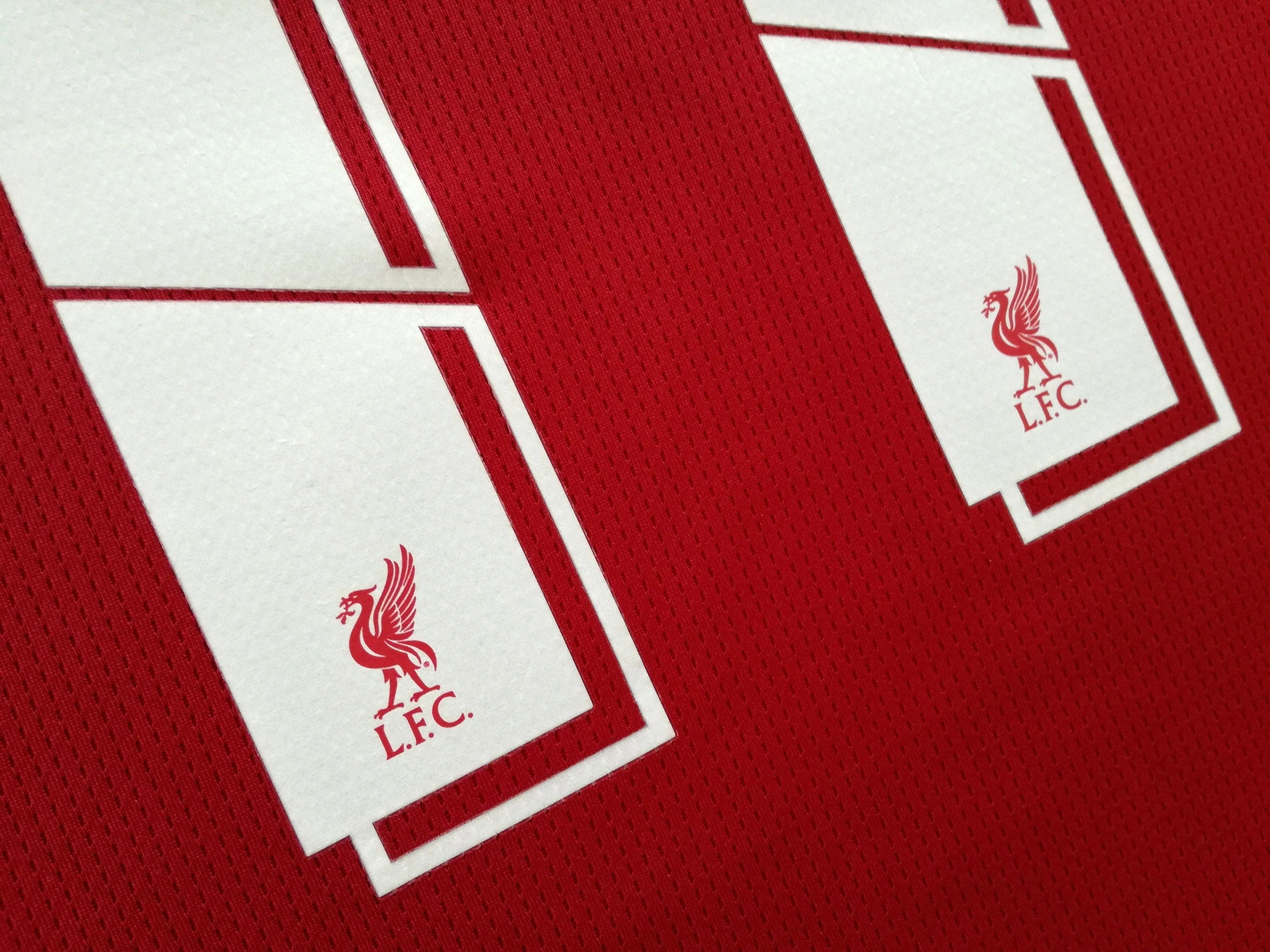 2018/19 Liverpool Home Football Shirt M.Salah #11 (XXL) - Image 11