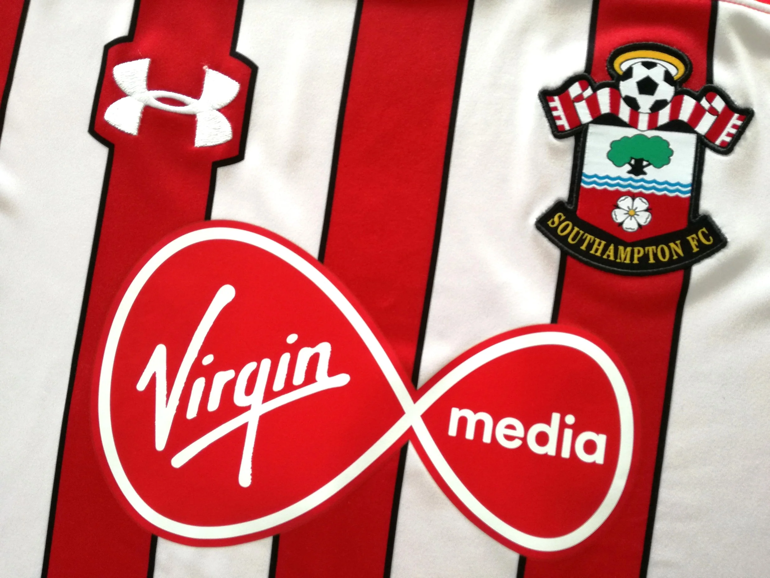 2018/19 Southampton Home Football Shirt (XXL) - Image 6