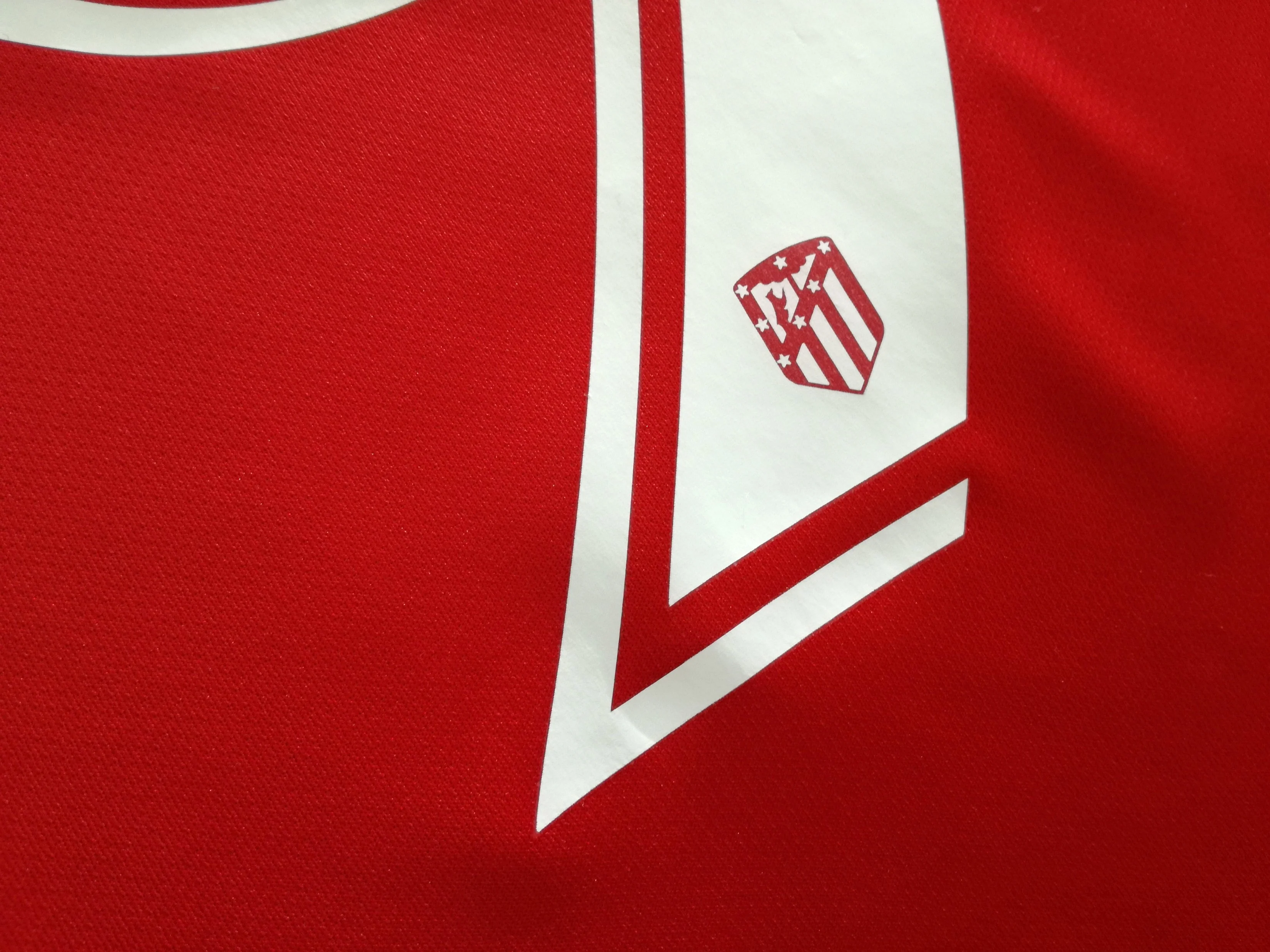 2019/20 Atlético Madrid Home La Liga Football Shirt Morata #9 (S) - Image 8