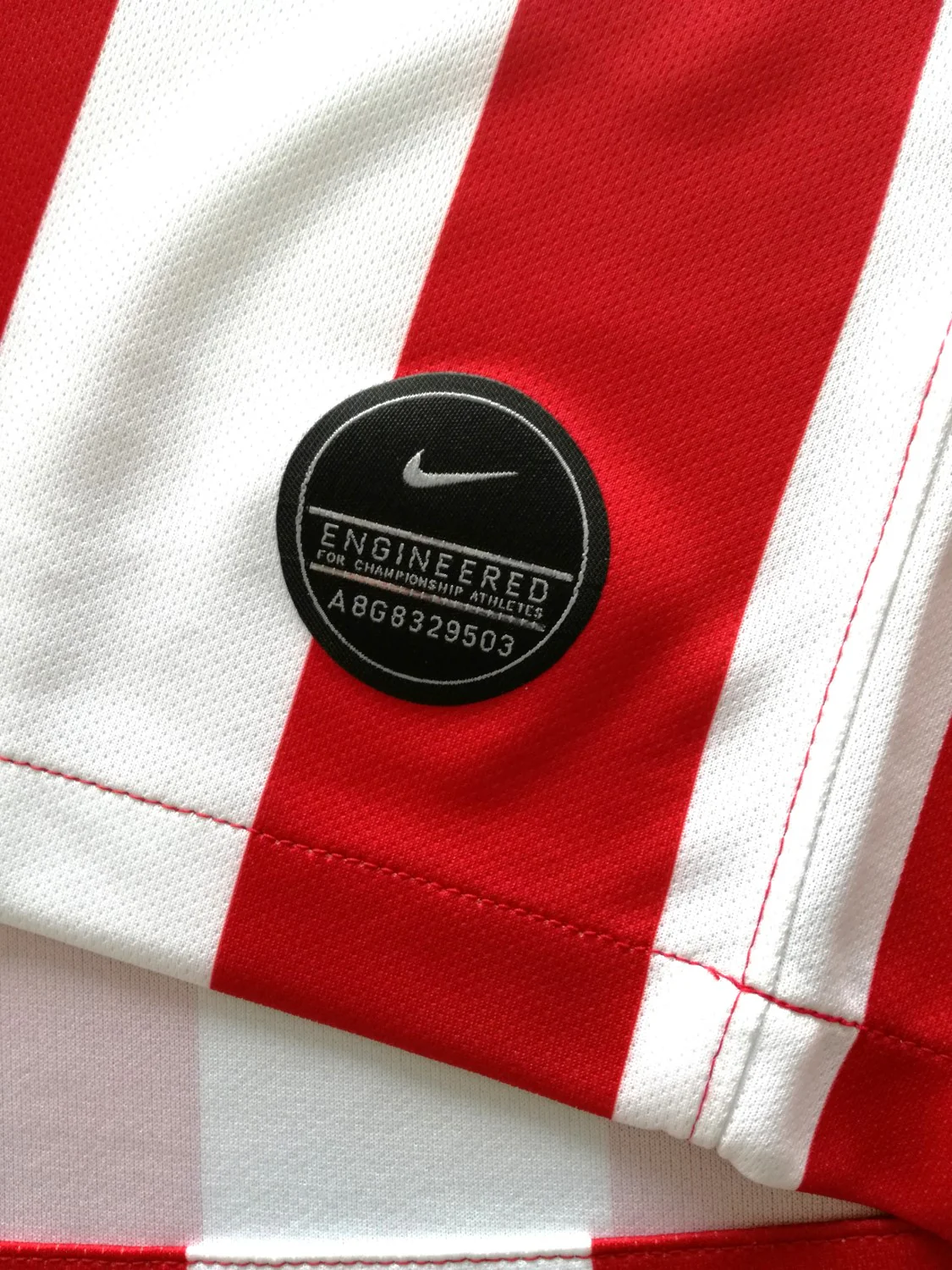 2019/20 Atlético Madrid Home La Liga Football Shirt (S) - Image 6
