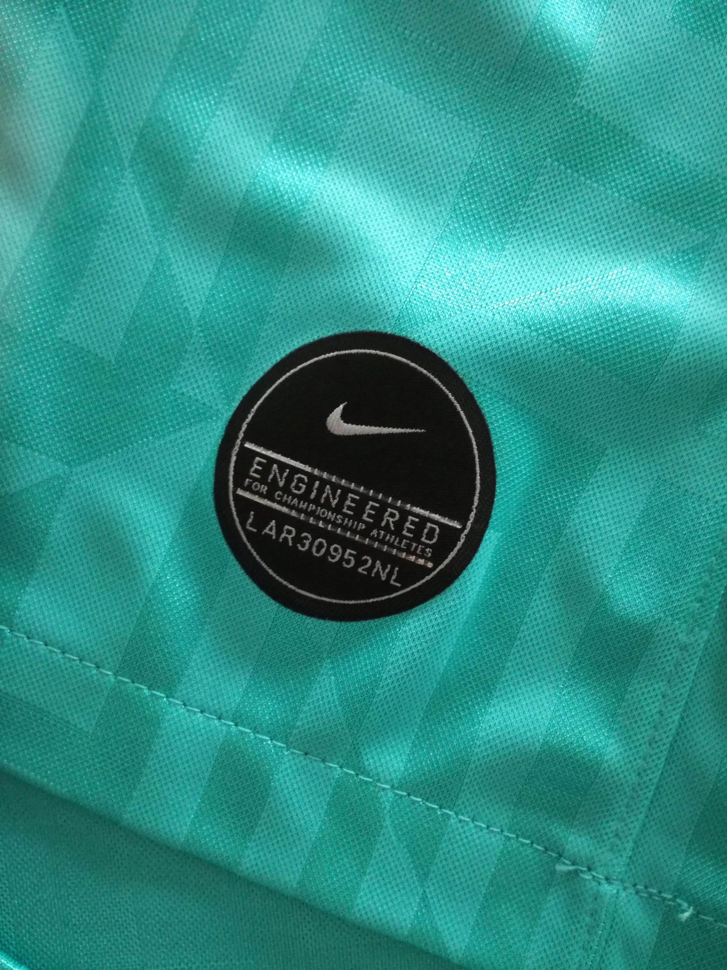 2019/20 Barcelona 3rd Football Shirt (S) - Image 4