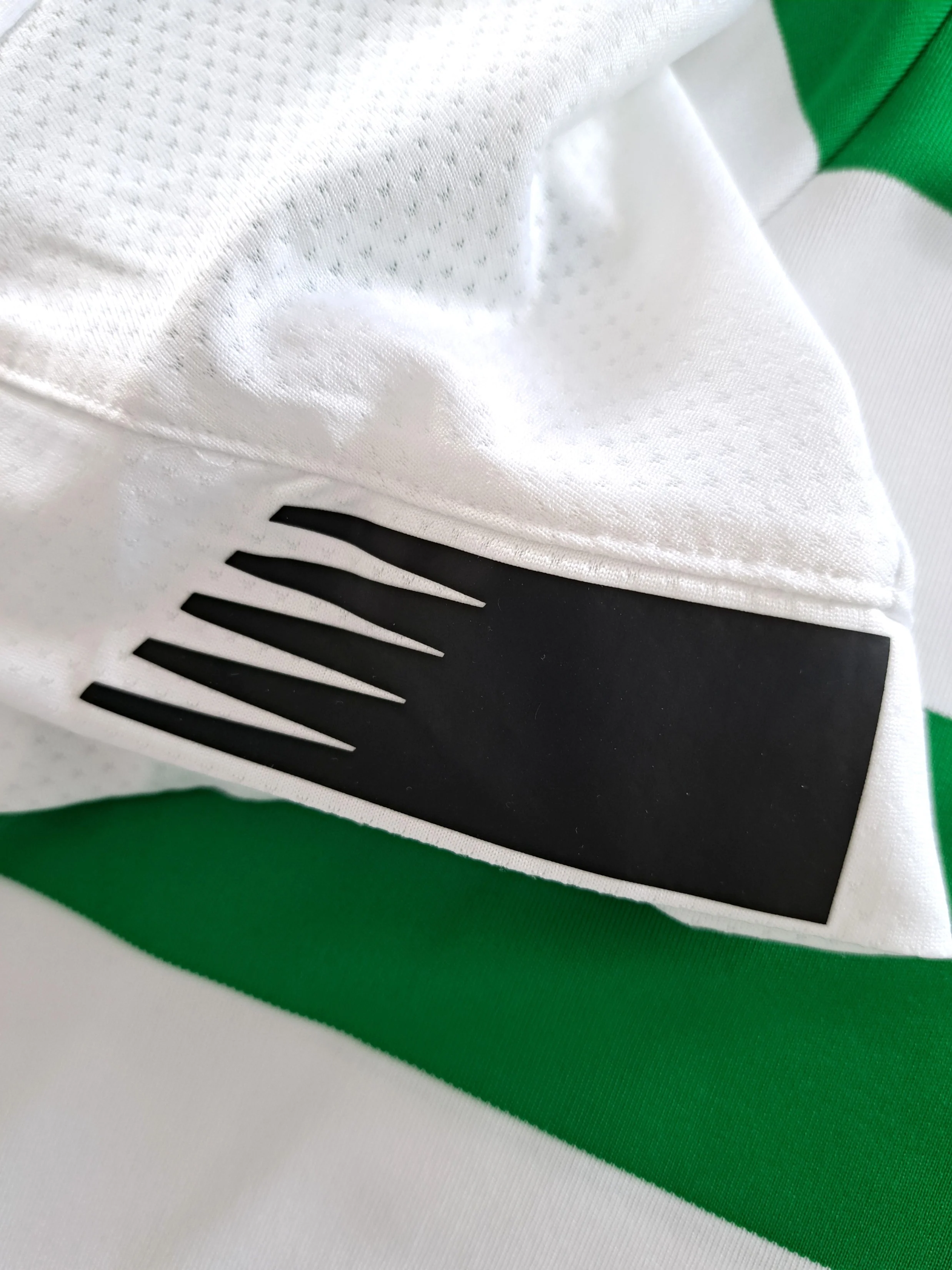 2019/20 Celtic Home Football Shirt (XL) - Image 5