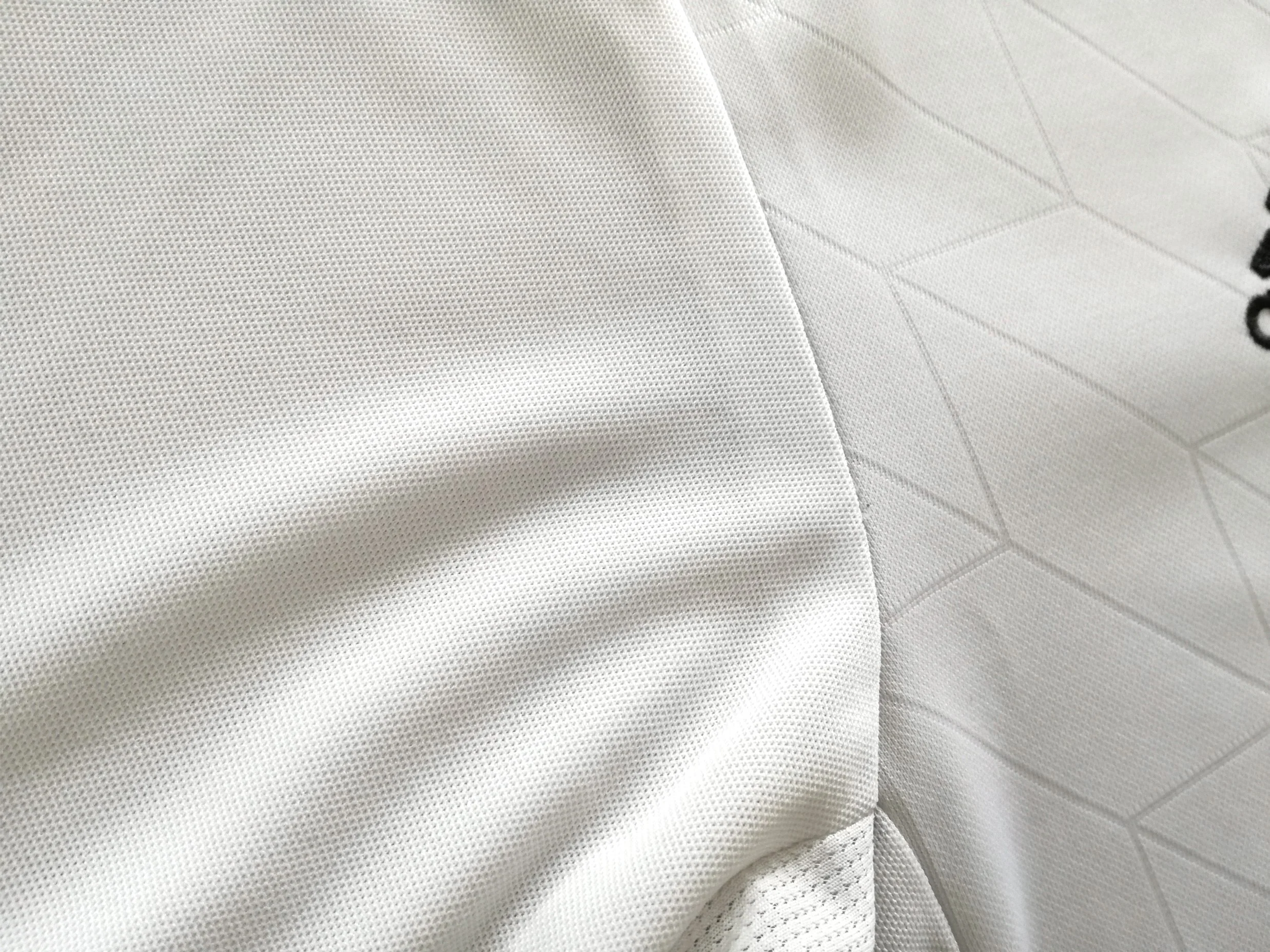 2019/20 Fulham Home Football Shirt (M) - Image 3