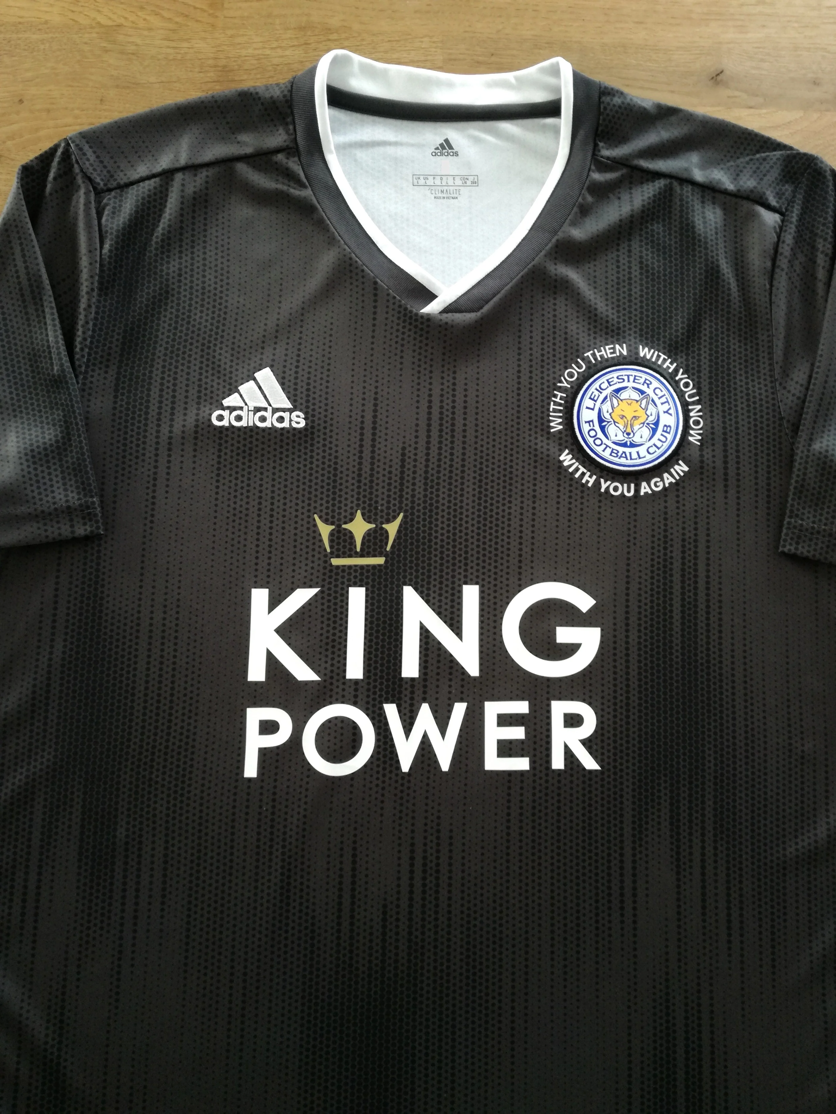 2019/20 Leicester City Away 'With You Again' Football Shirt (L)