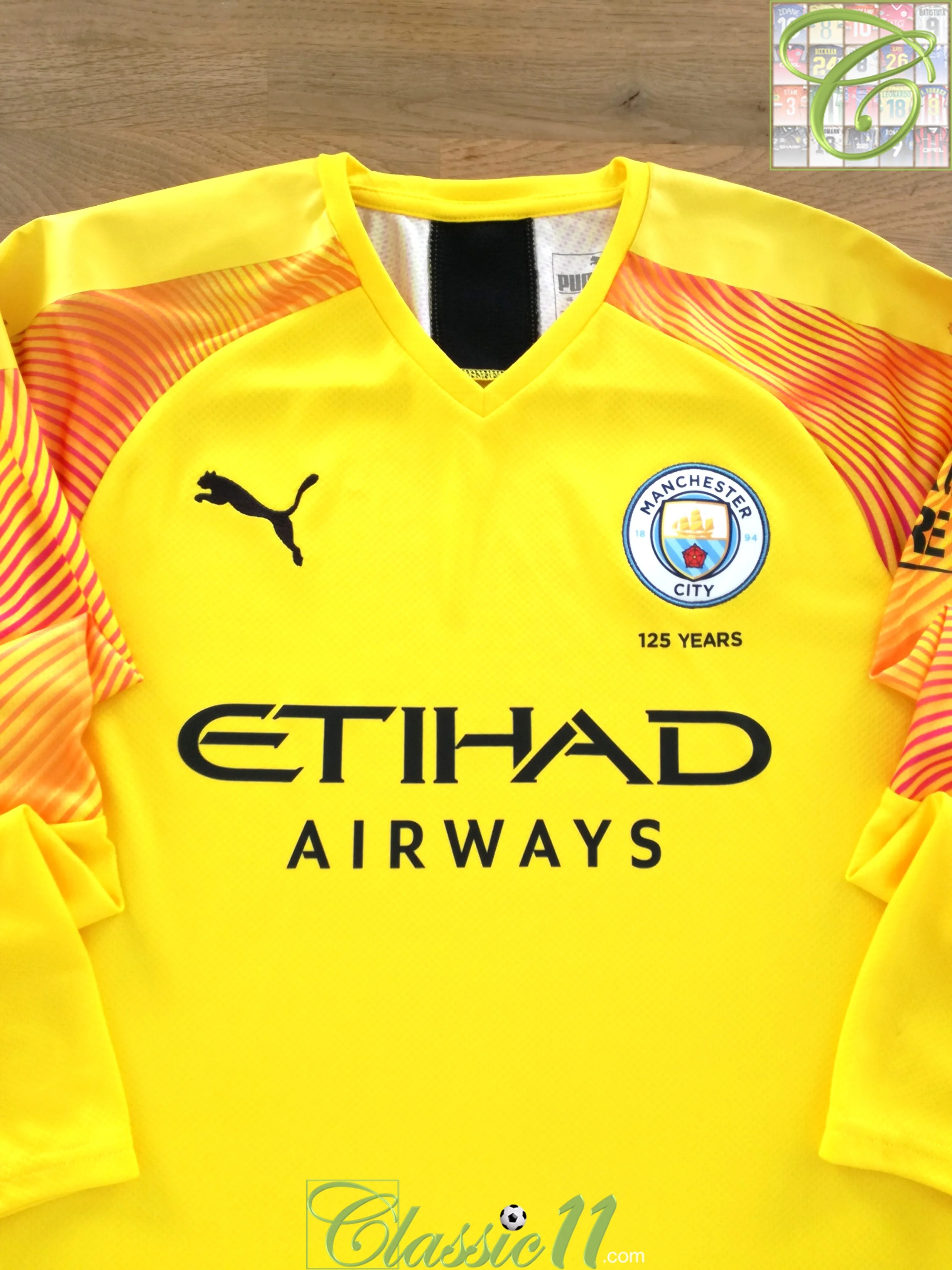 2019/20 Man City Goalkeeper '125 Years' Football Shirt (M)
