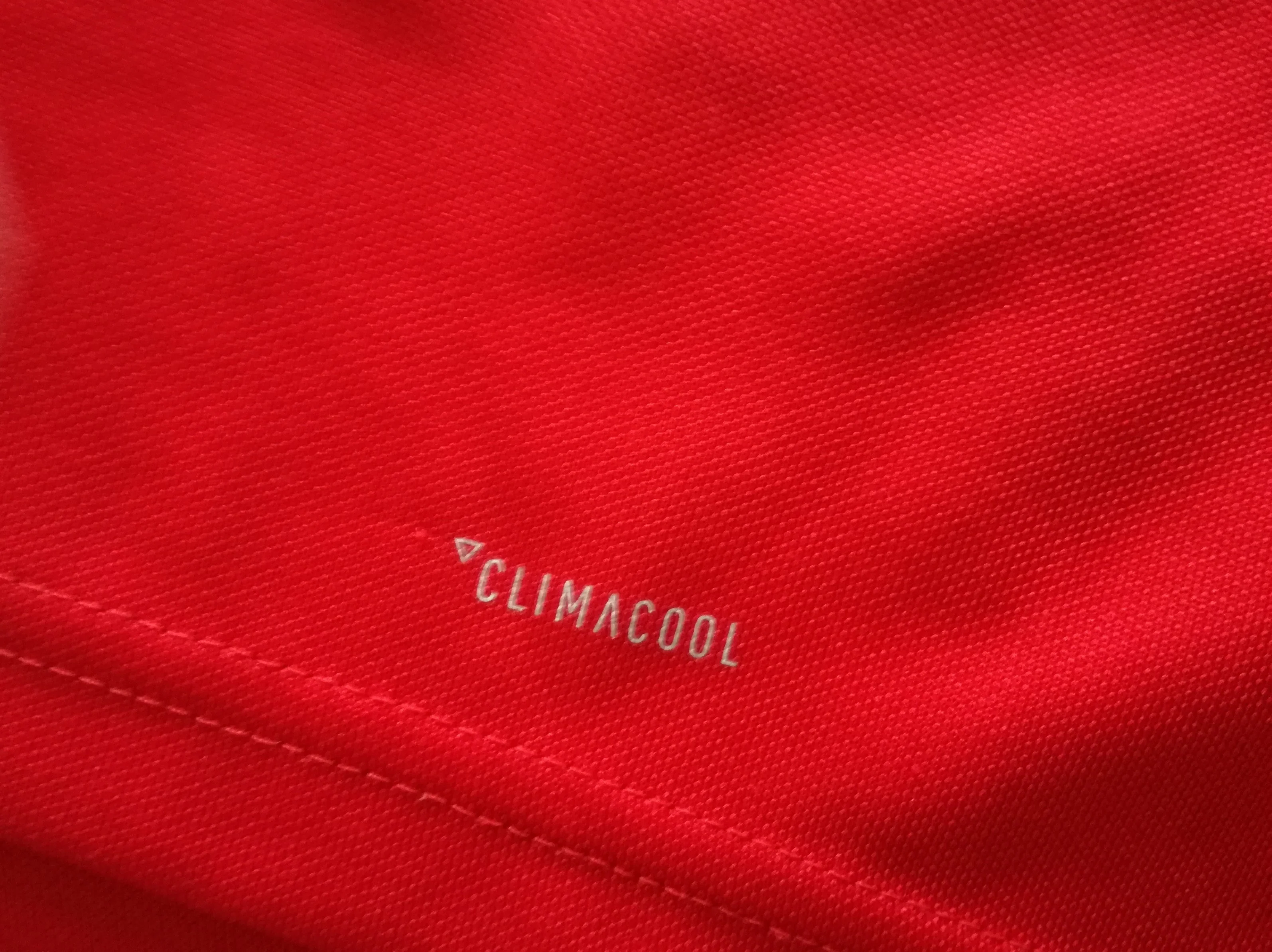 2019/20 Man Utd Football Training Top (S) - Image 6