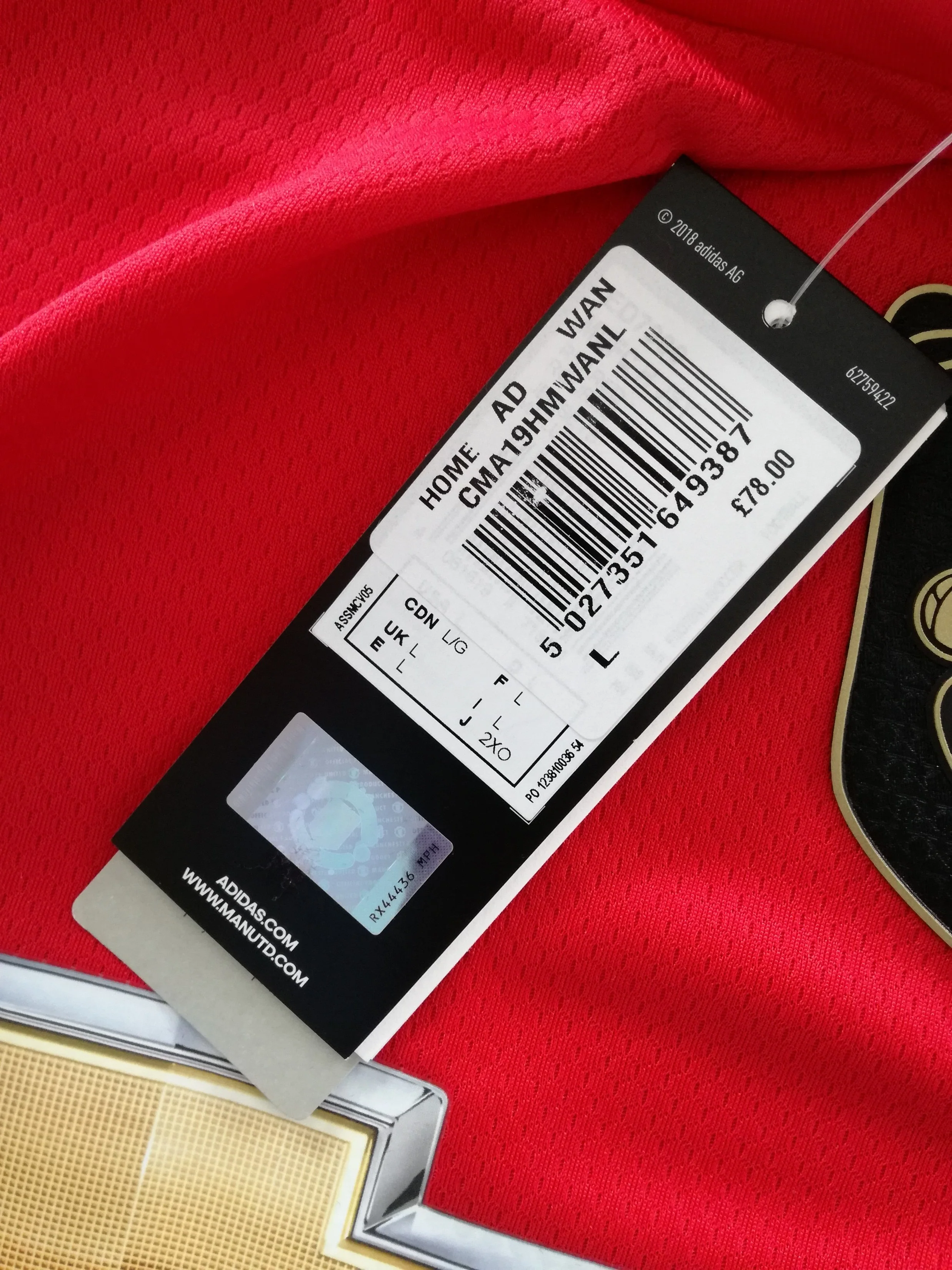 2019/20 Man Utd Home Football Shirt Wan-Bissaka #29 (L) *BNWT* - Image 4