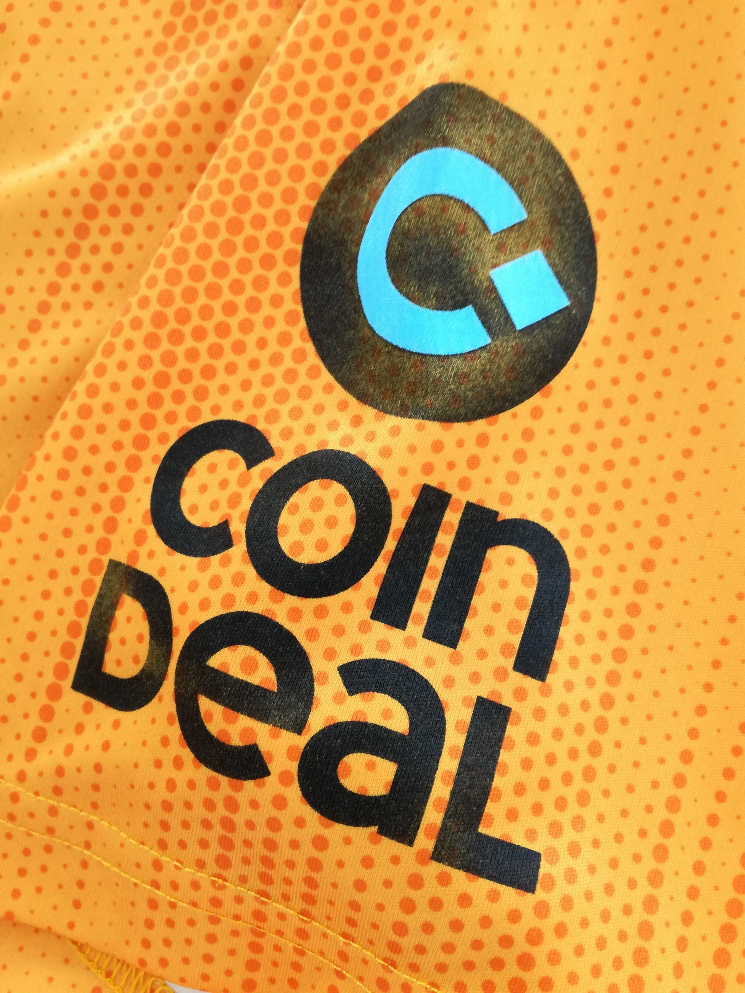 2019/20 Wolves Home Football Shirt (M) - Image 3