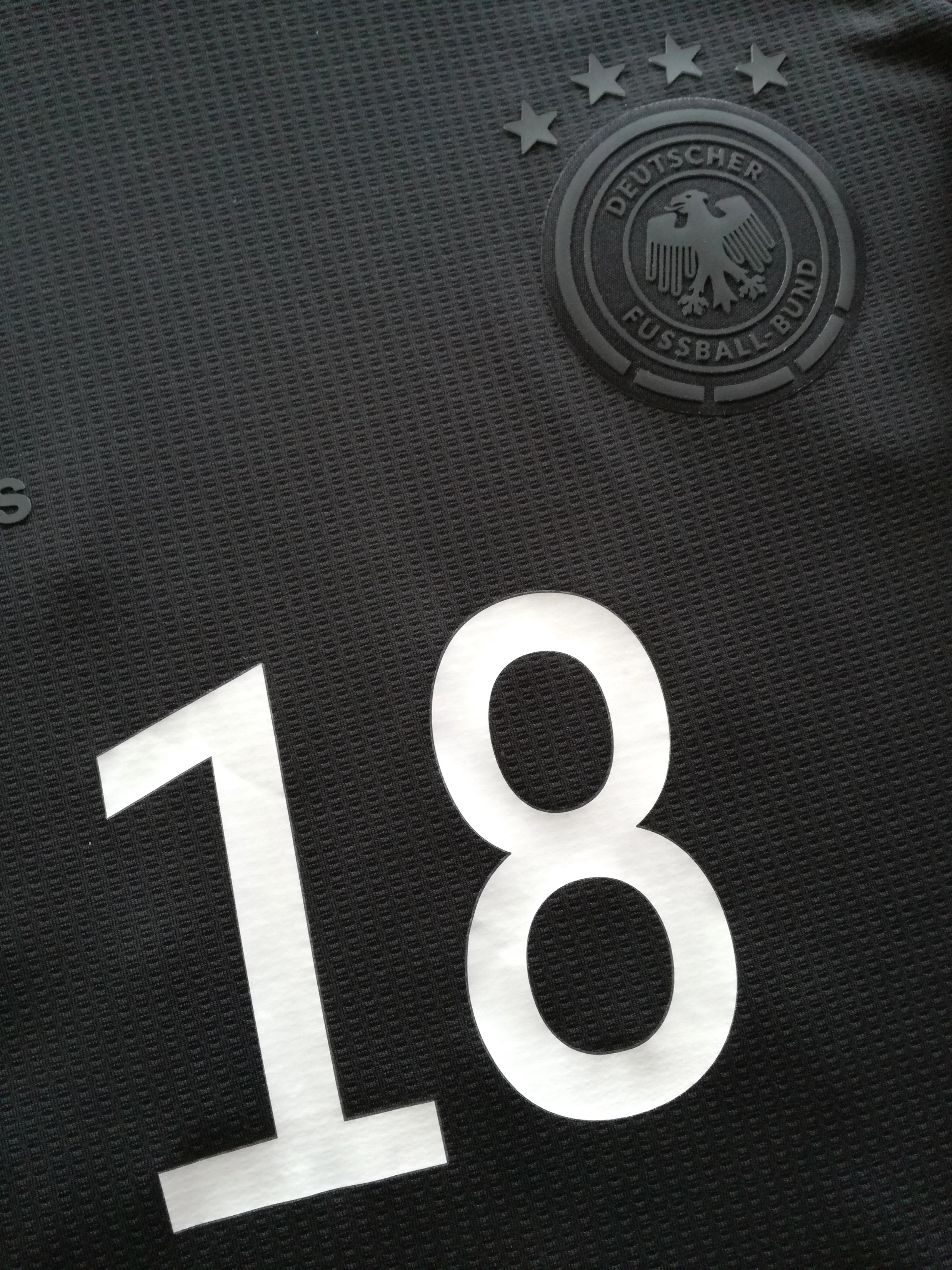 2020/21 Germany Away Authentic Football Shirt Goretzka #13 (XS) - Image 4
