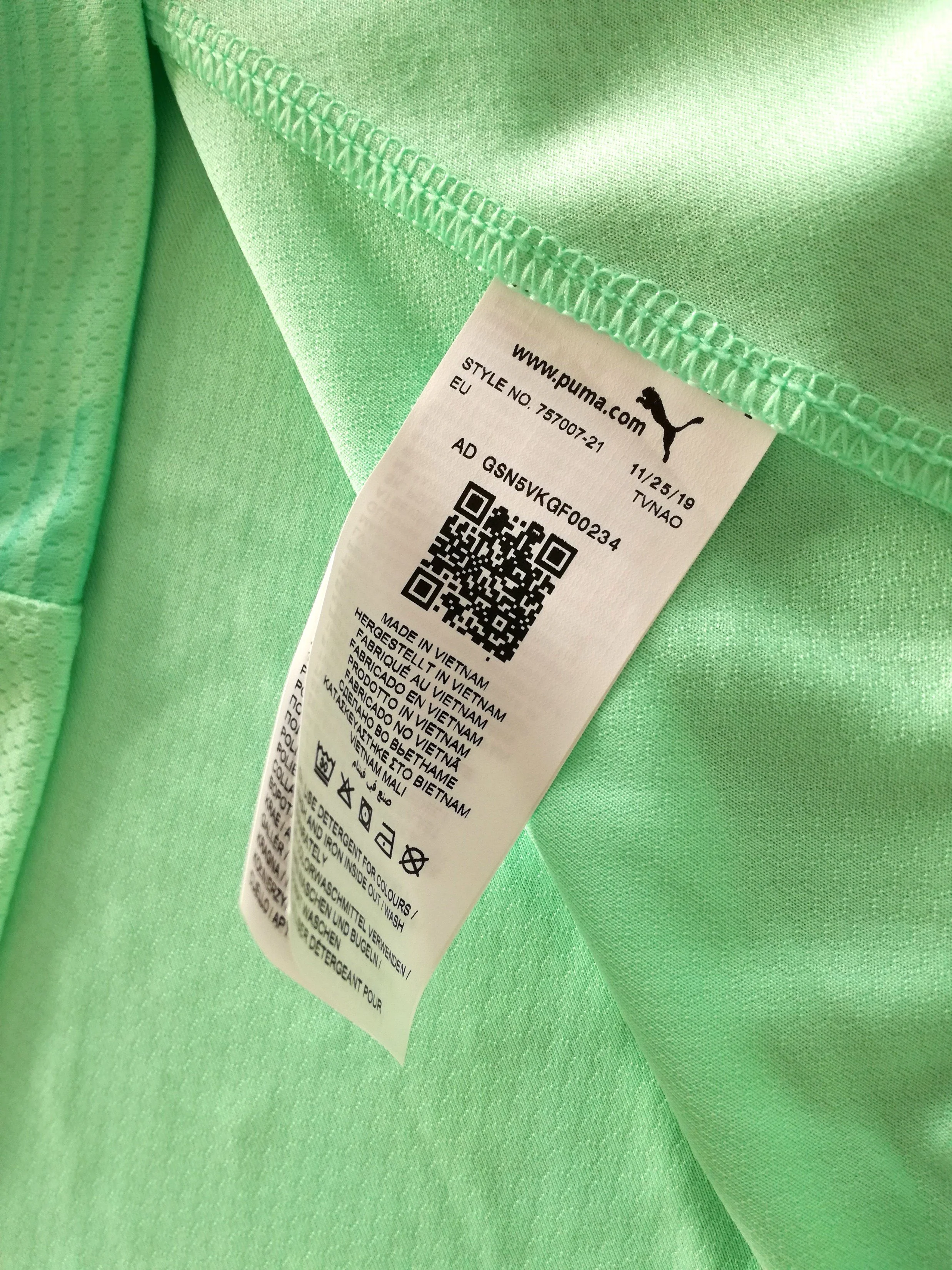 2020/21 Man City GK Football Shirt (L) *BNIB* - Image 6