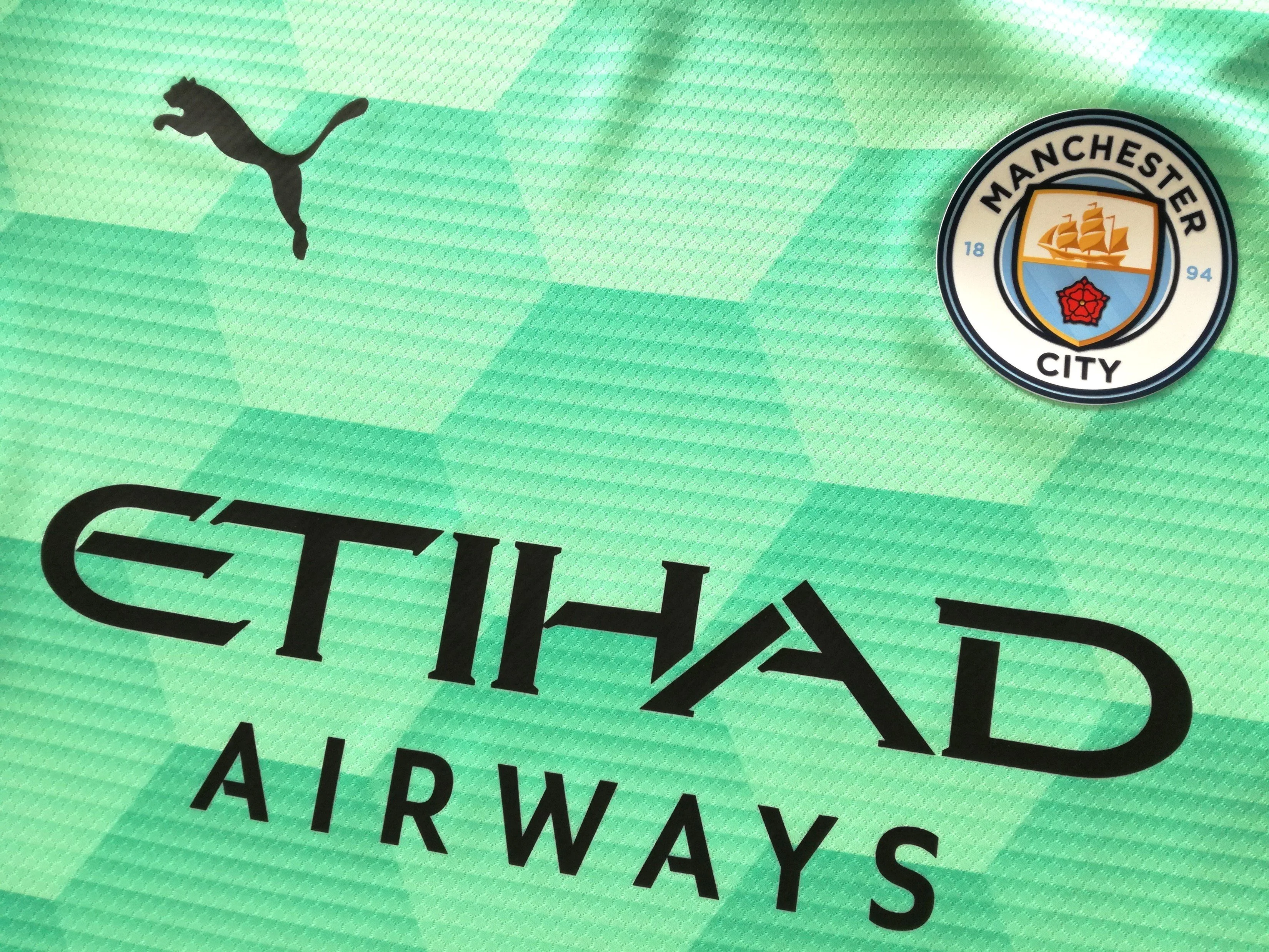 2020/21 Man City GK Football Shirt (XL) *BNIB* - Image 4