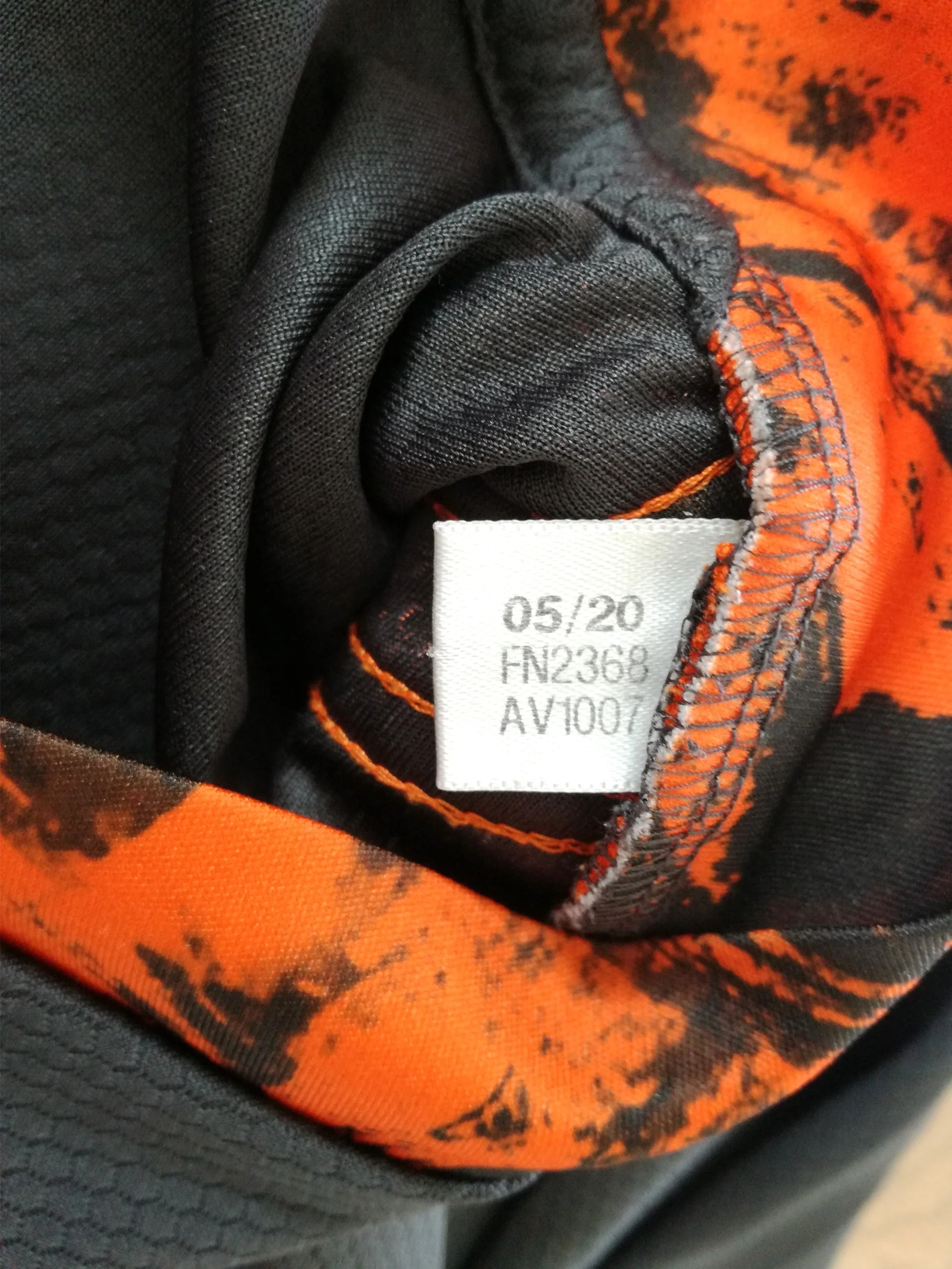 2020/21 Man Utd GK Football Shirt Henderson #26 (M) - Image 9