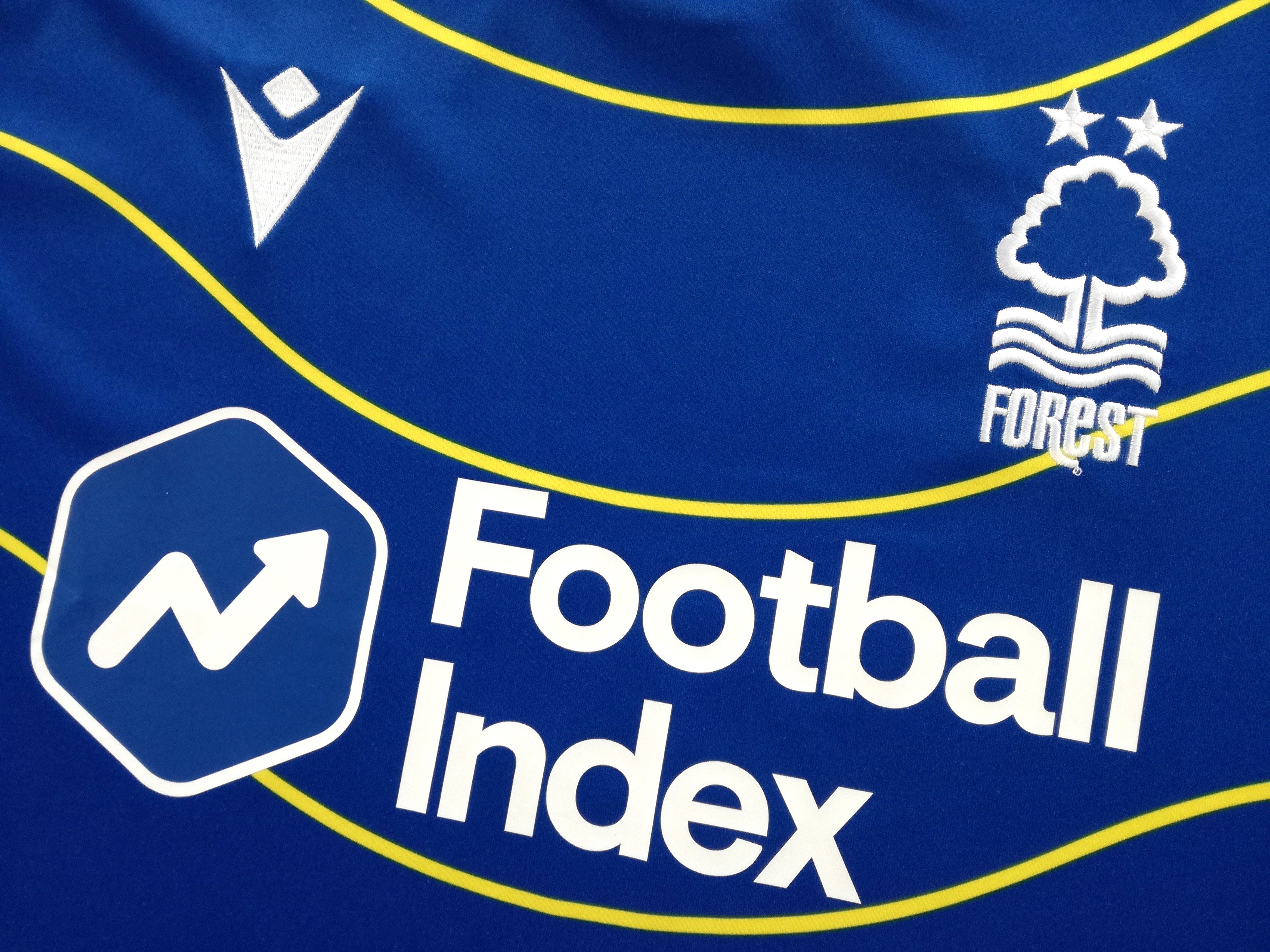 2020/21 Nottingham Forest Away Football Shirt (S) - Image 3