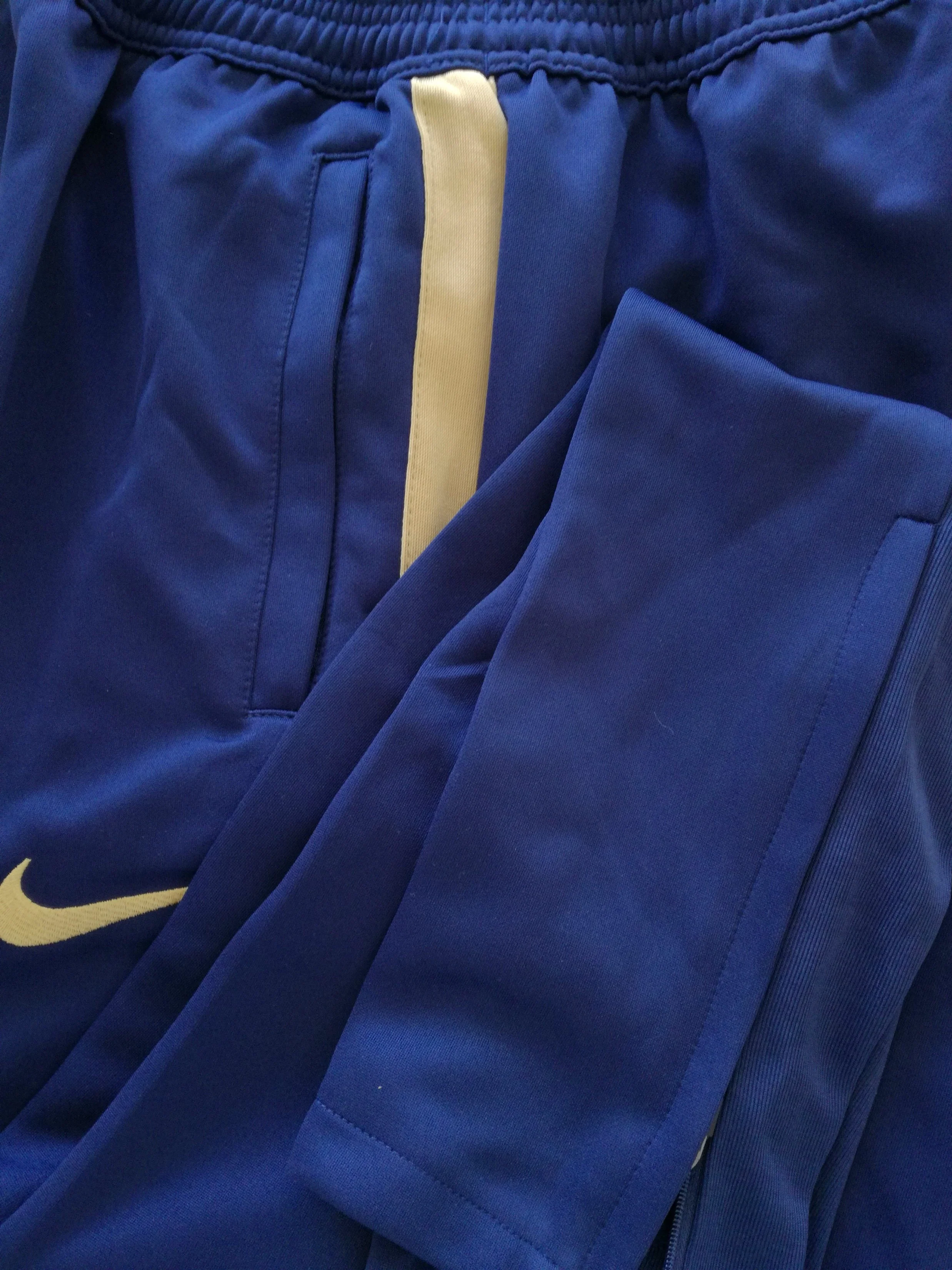 2020/21 UNAM Pumas Football Tracksuit (M) - Image 4