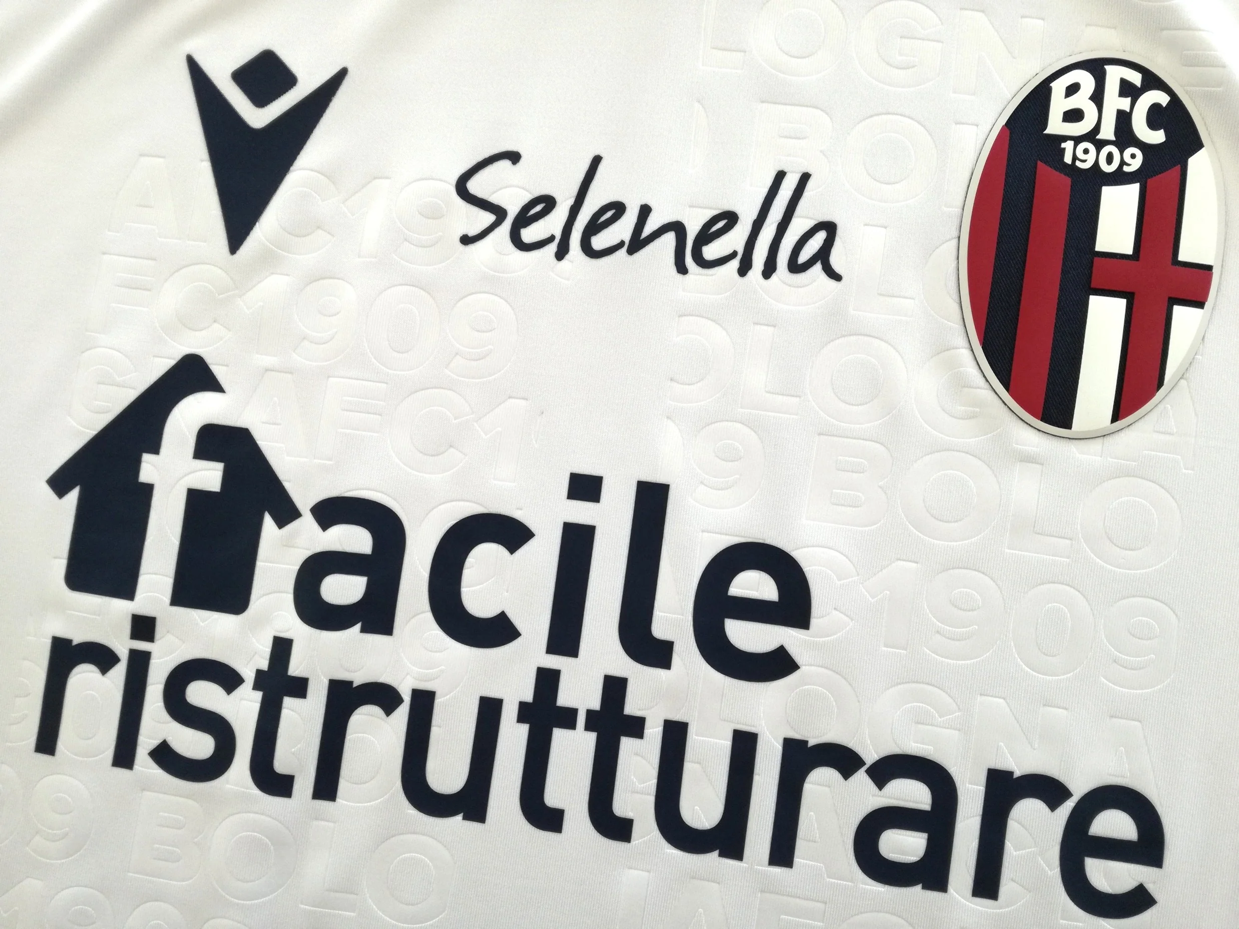 2021/22 Bologna Away Football Shirt (XL) *BNWT* - Image 3