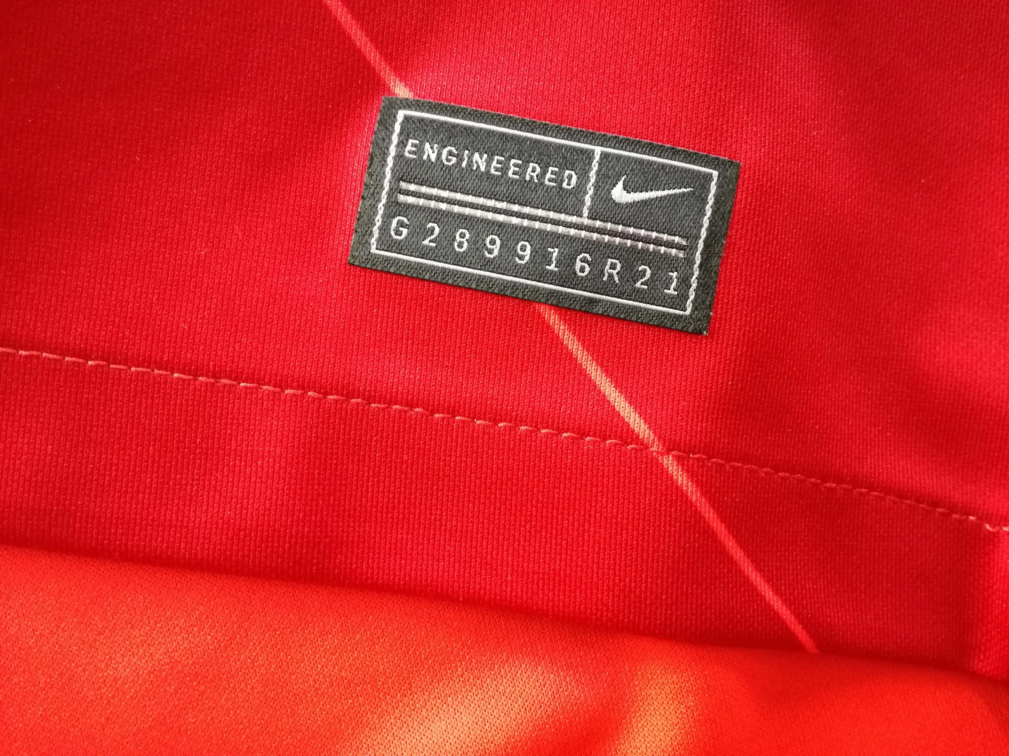 2021/22 Liverpool Home Football Shirt (Kids) - Image 4