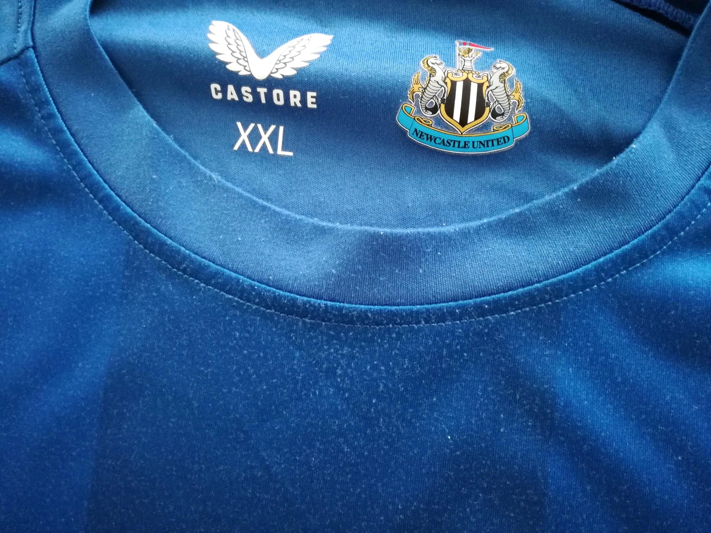 2021/22 Newcastle Utd Training Shirt (XXL) - Image 2