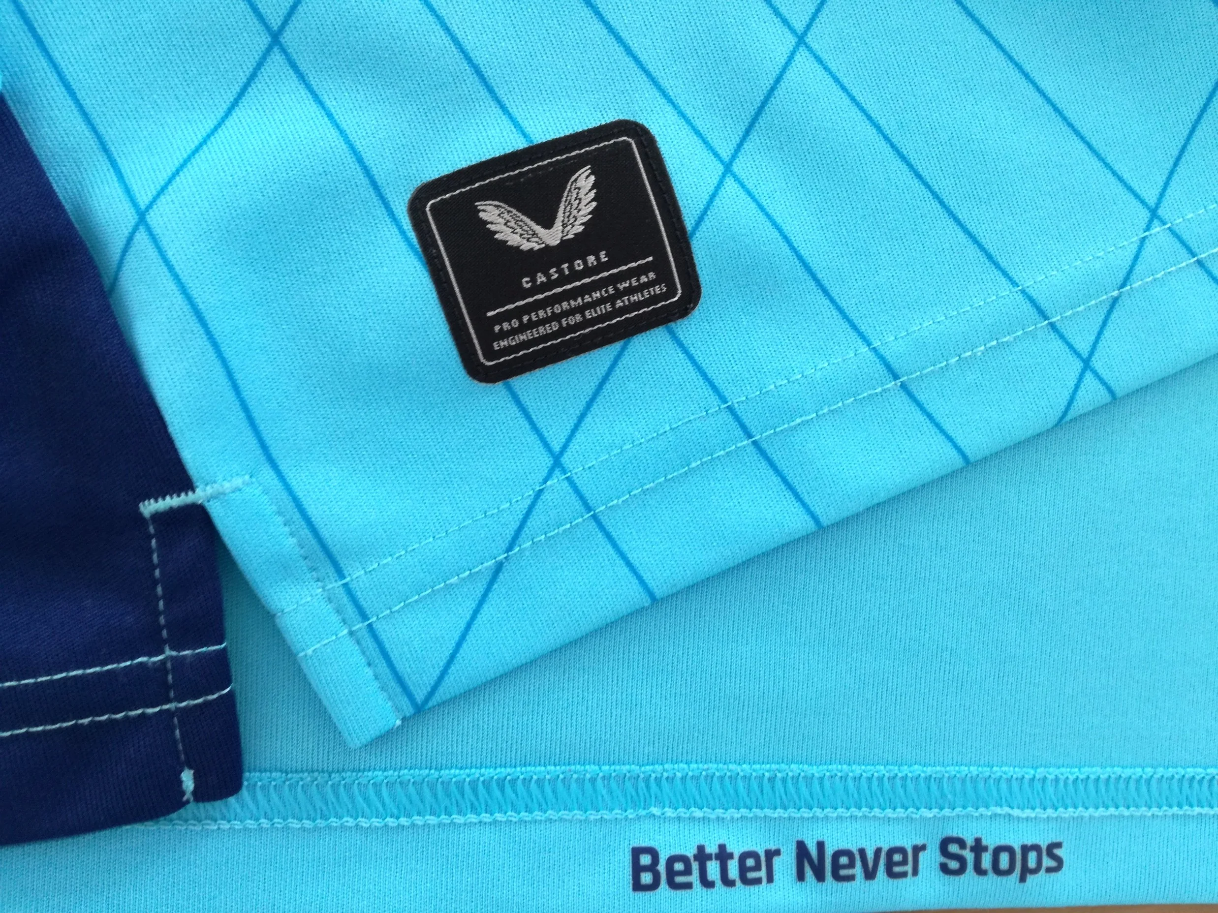 2021/22 Newcastle Utd 3rd Football Shirt (XXL) - Image 4