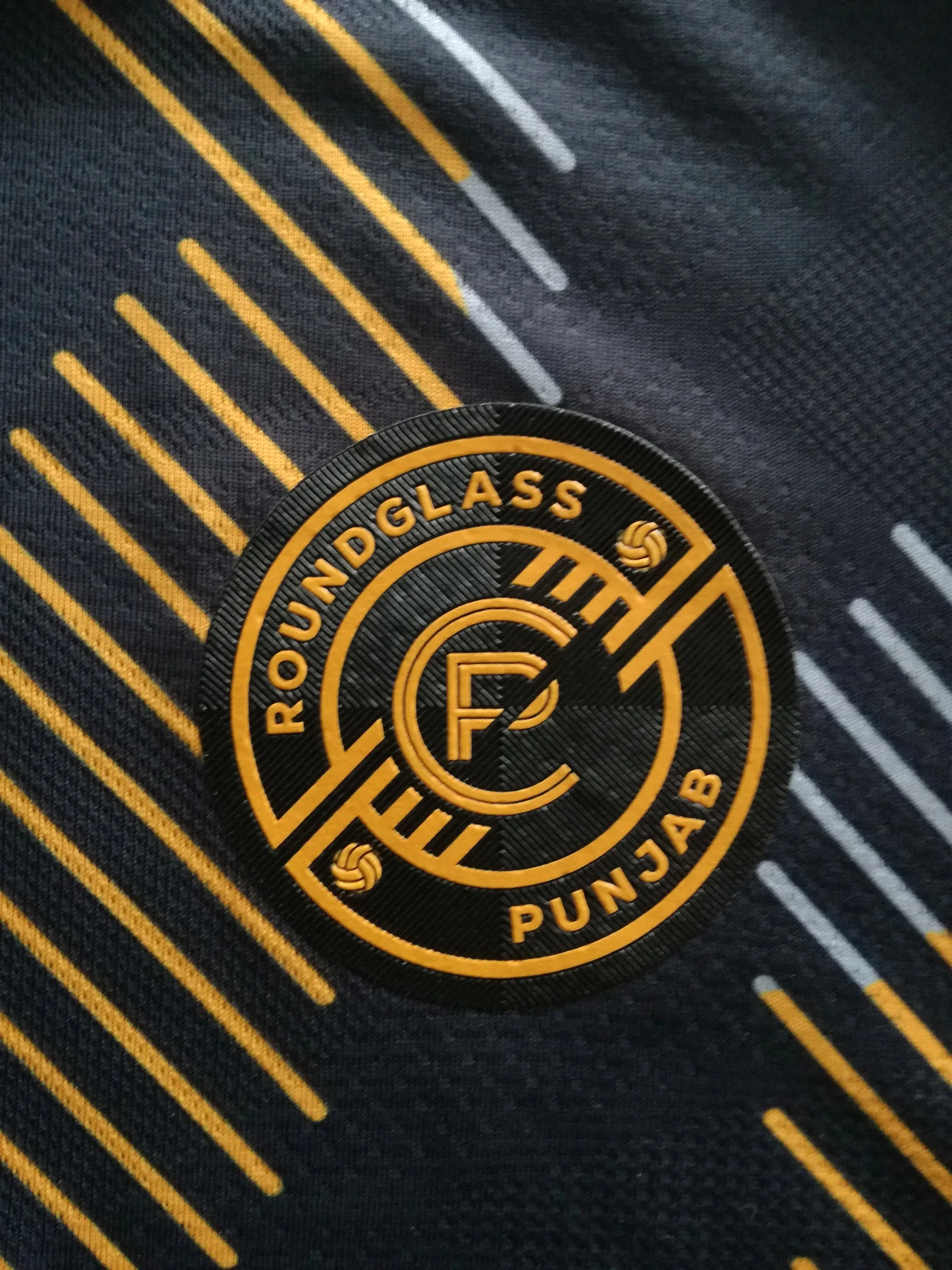 2021/22 Roundglass Punjab Away Football Shirt (XXL) - Image 3