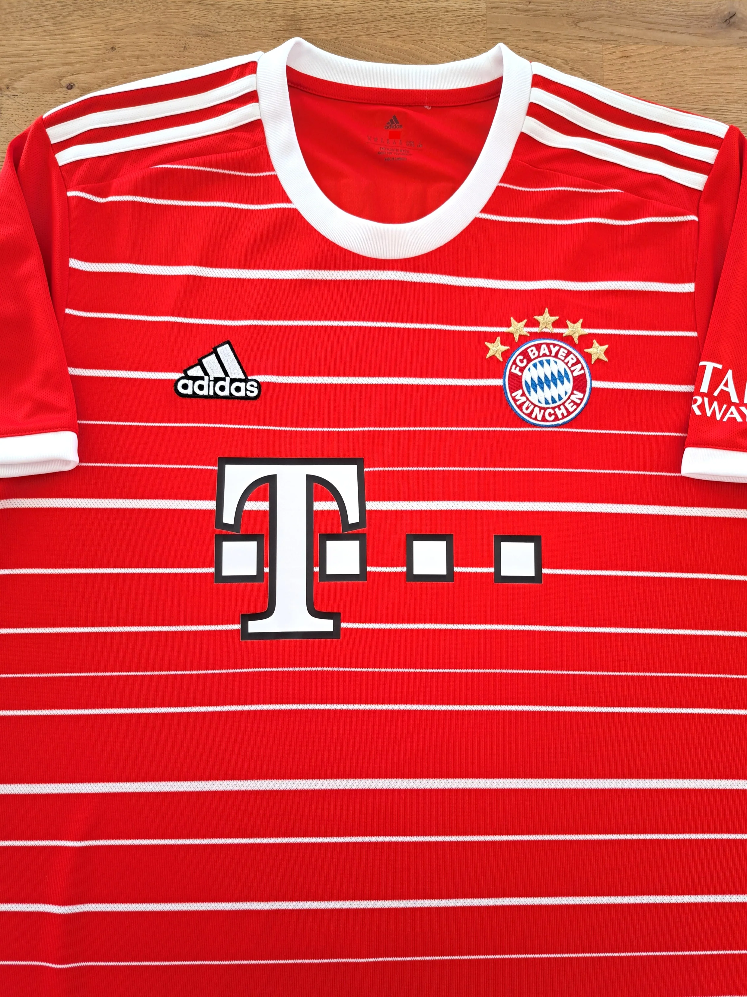 2022/23 Bayern Munich Home Football Shirt (L)