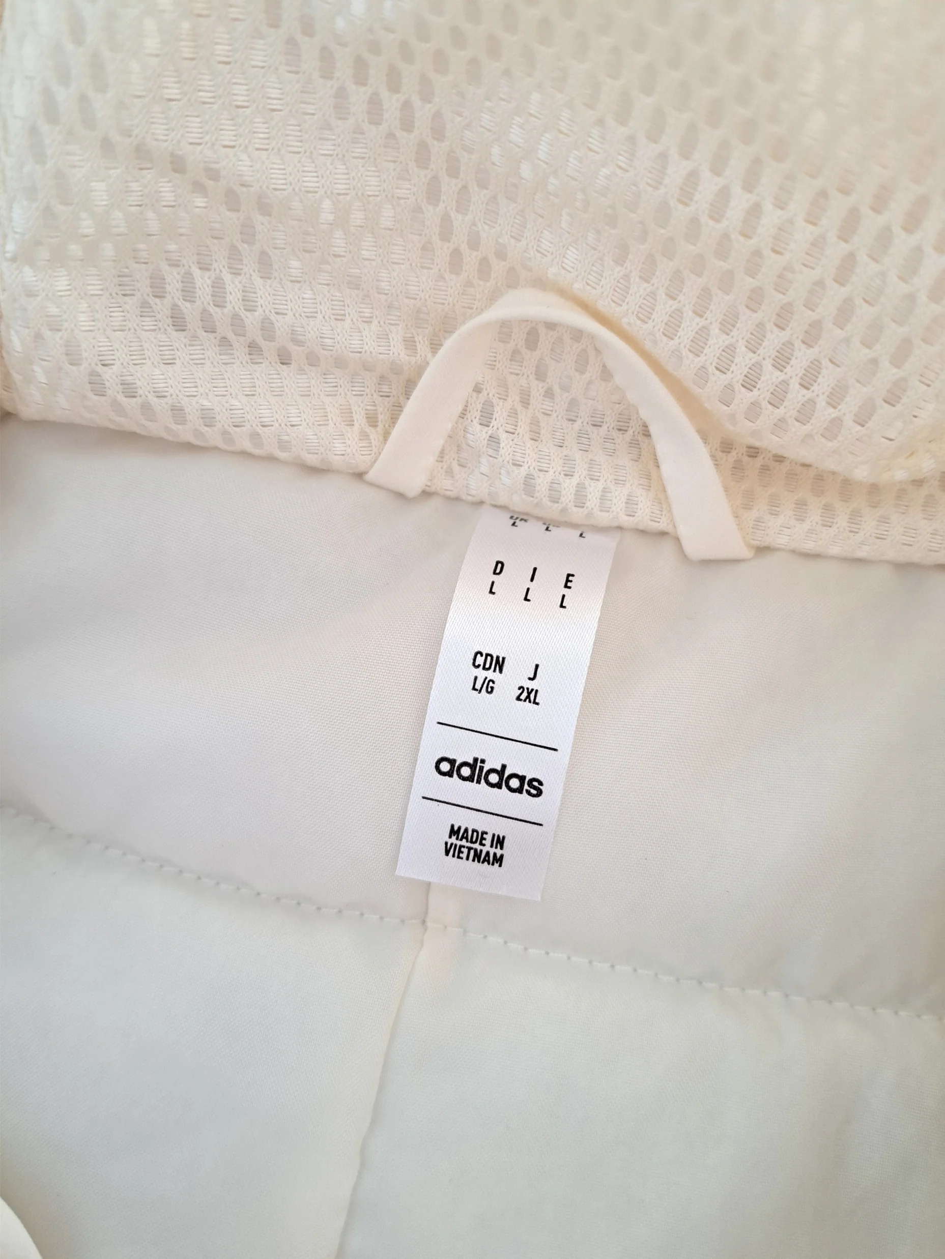 2022/23 Italy Bench Coat (L) - Image 2