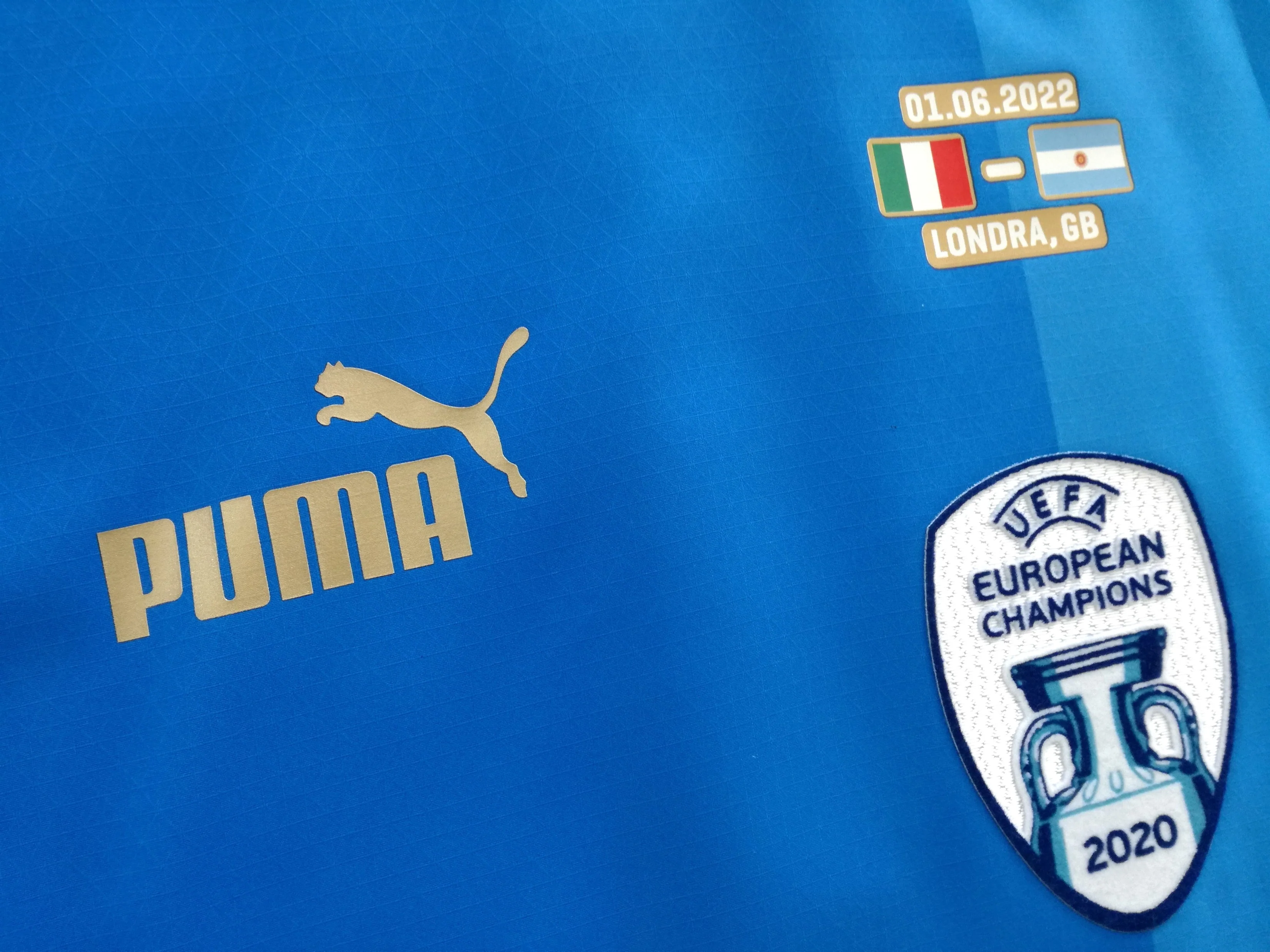 2022 Italy Home Finalissima Authentic Football Shirt Chiesa #14 (XXL) - Image 6