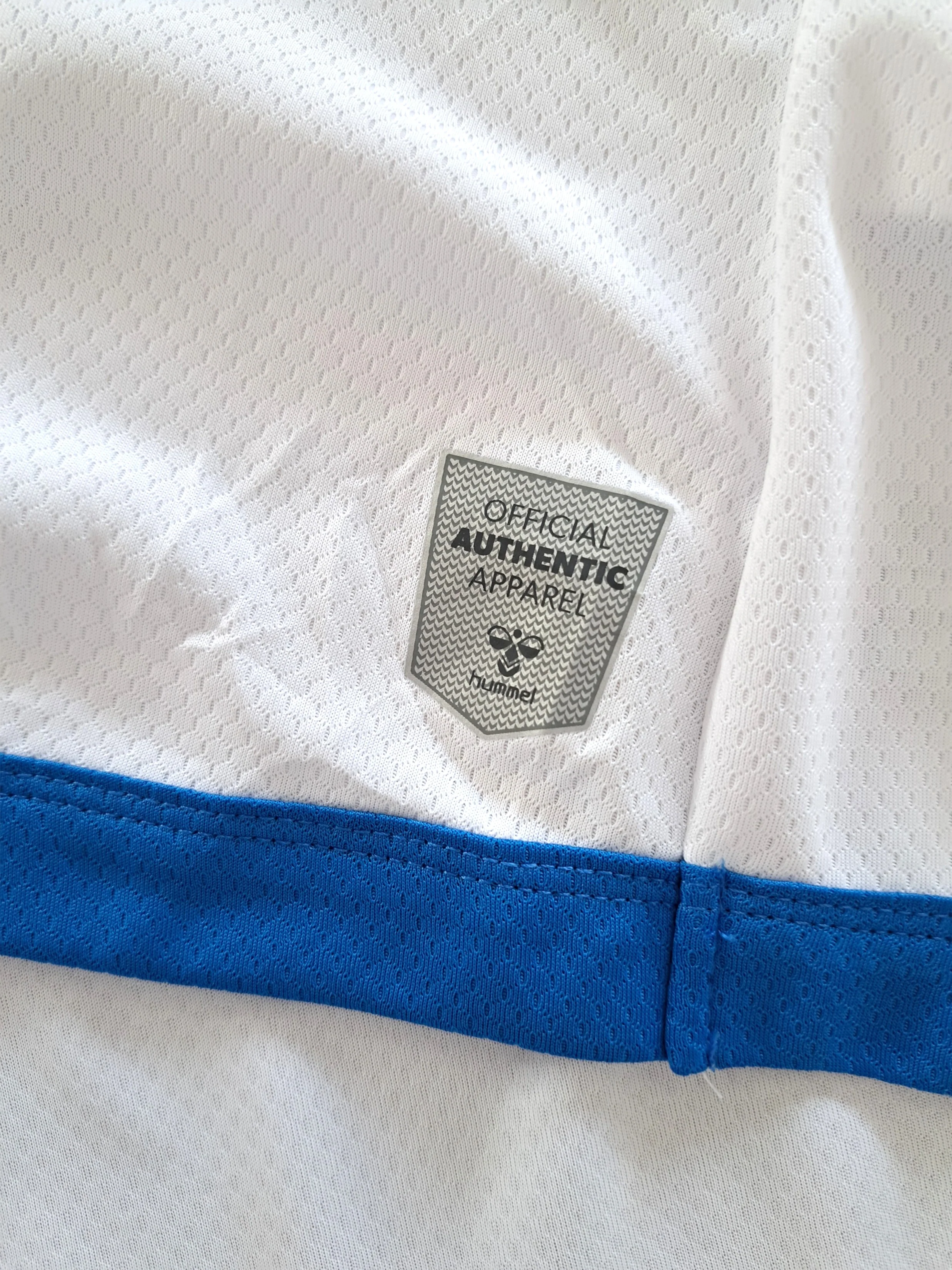 2023/24 FC Magdeburg Away Football Shirt (3XL) - Image 3