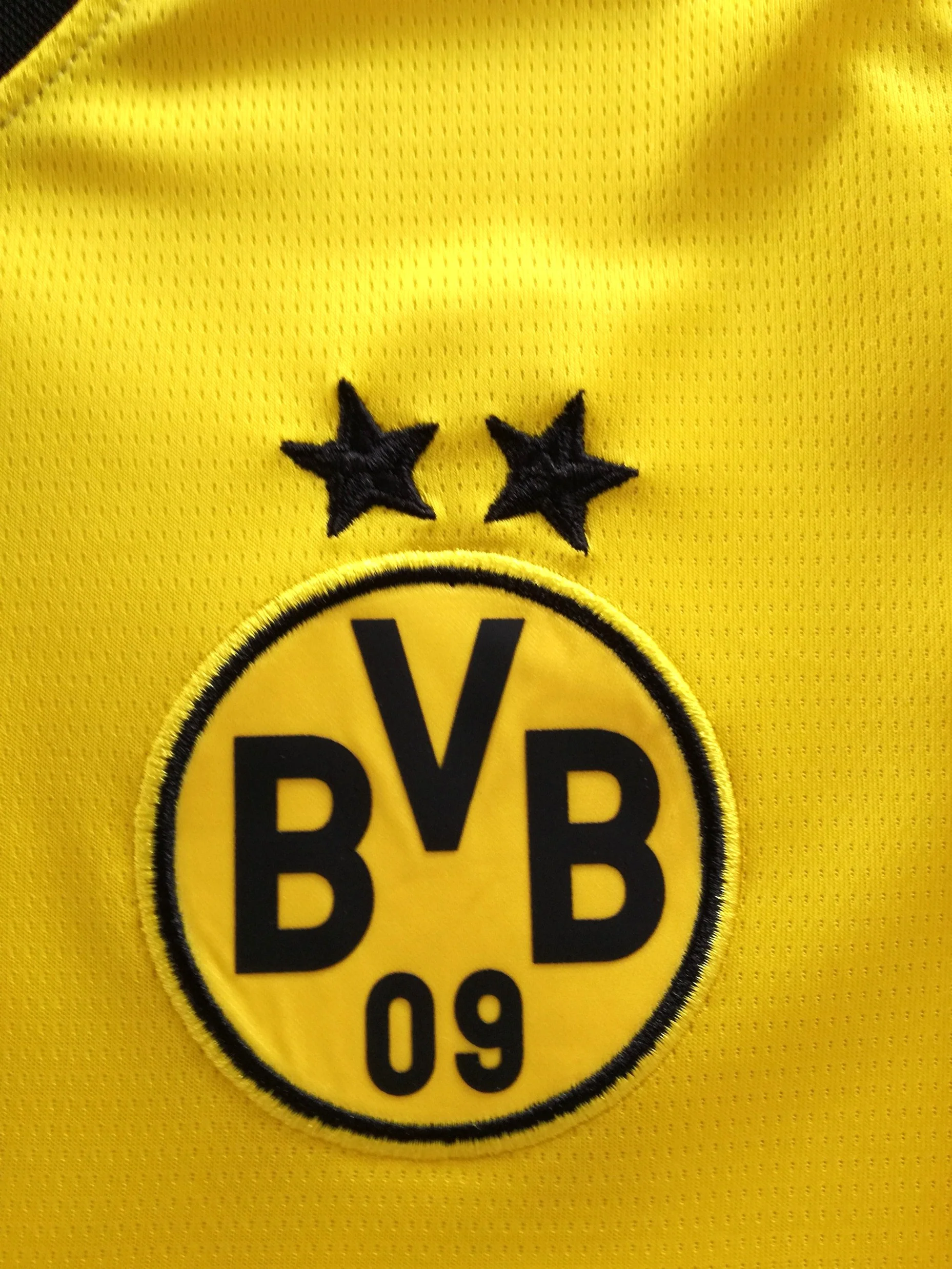 2023/24 Borussia Dortmund Home Champions League Football Shirt. (XL) - Image 3