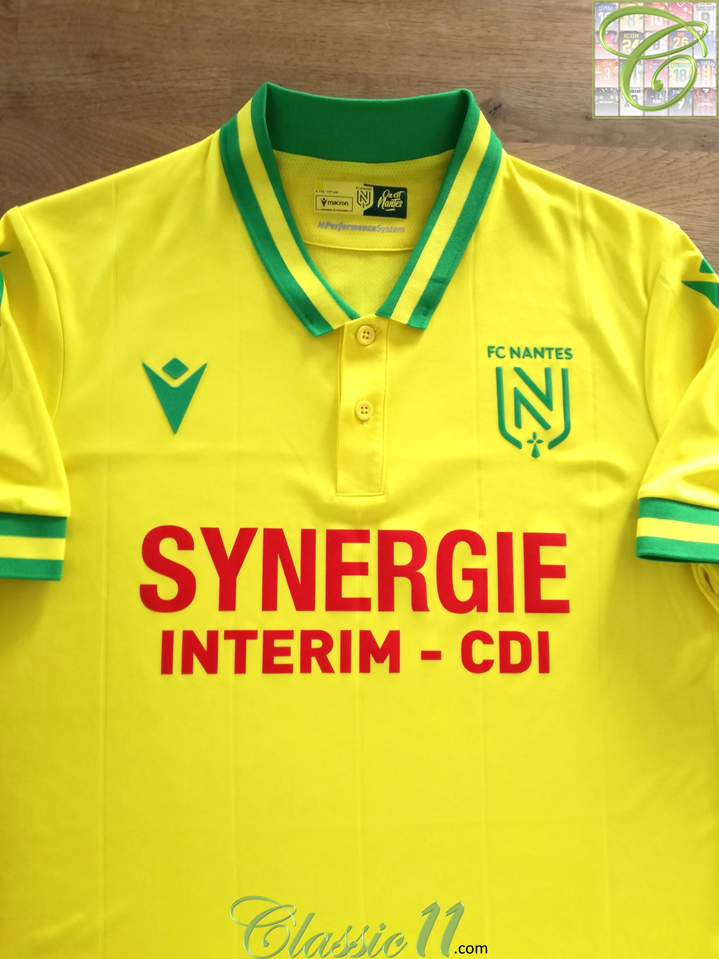 2023/24 Nantes Home Football Shirt (M)