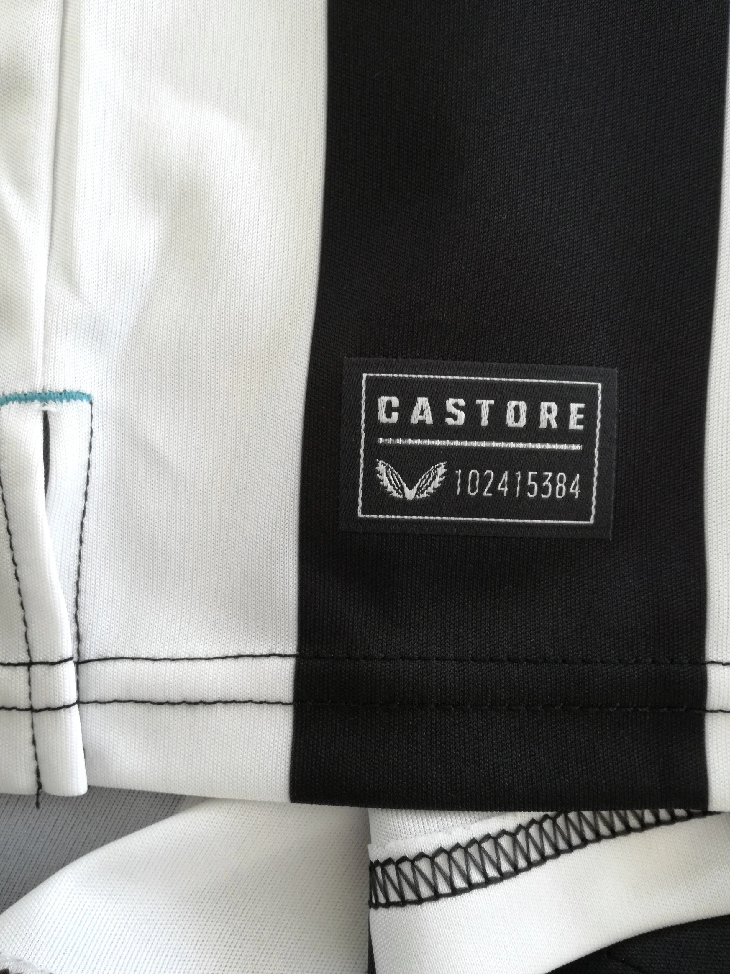 2023/24 Newcastle Utd Home Football Shirt (XL) - Image 4