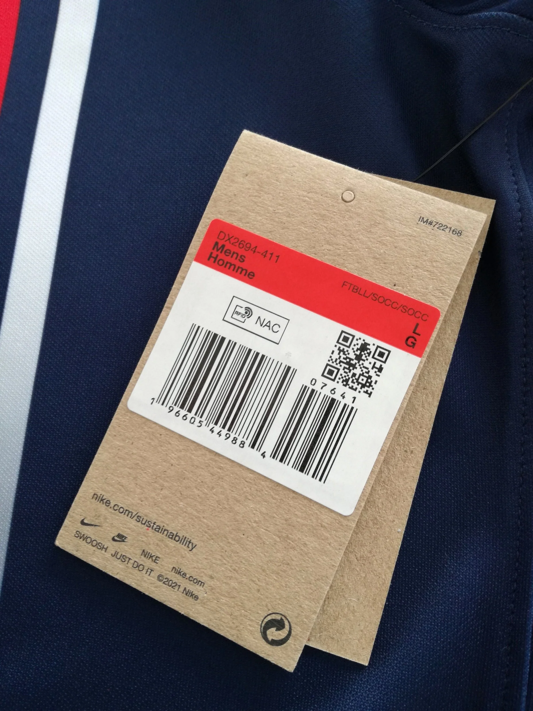 2023/24 PSG Home Ligue 1 Football Shirt Mbappé #7 (L) *BNWT* - Image 3