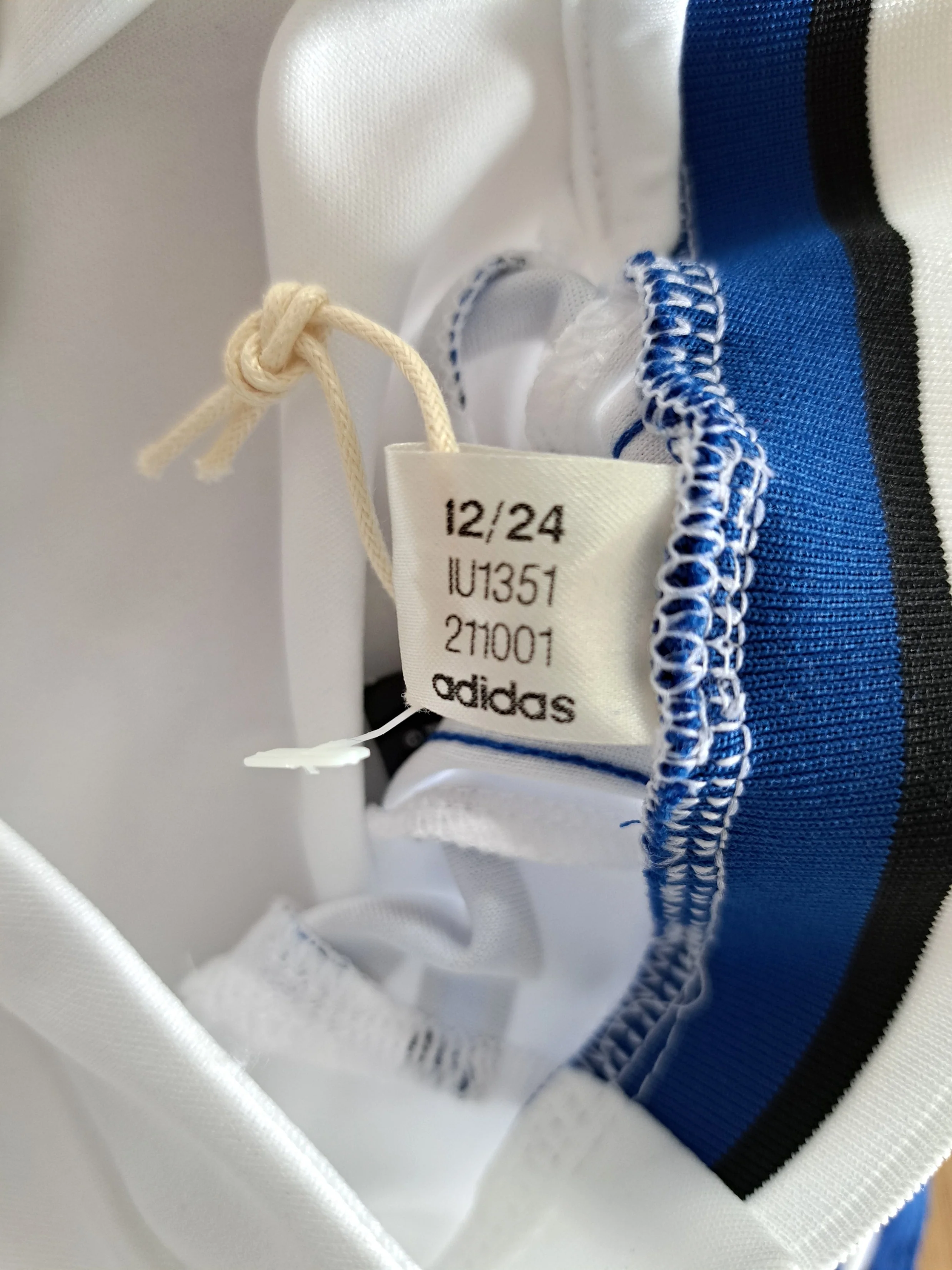 2024/25 Copenhagen Home Football Shirt (XL) *BNWT* - Image 3