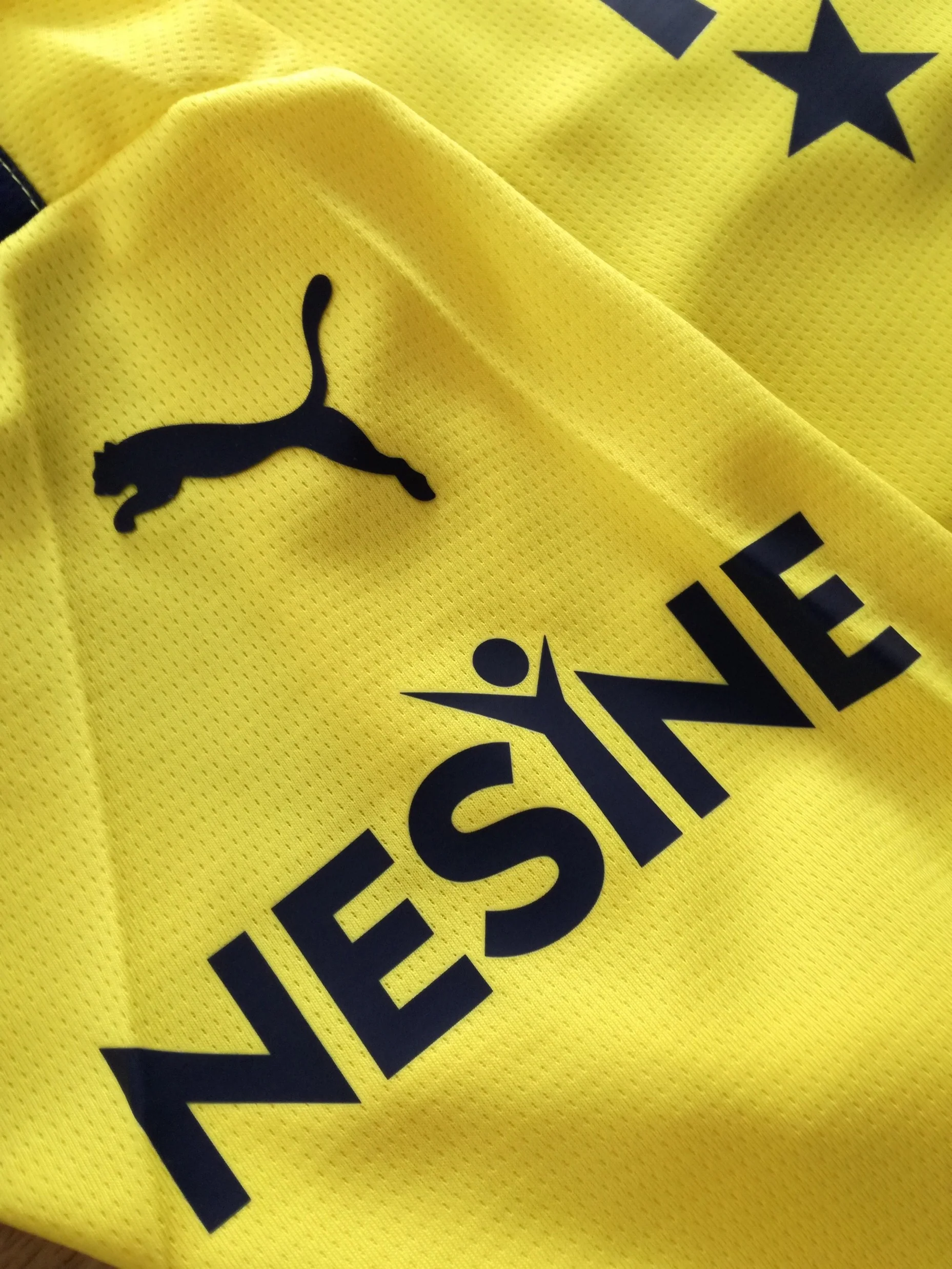 2024/25 Fenerbahçe Home Football Shirt (XL) - Image 3