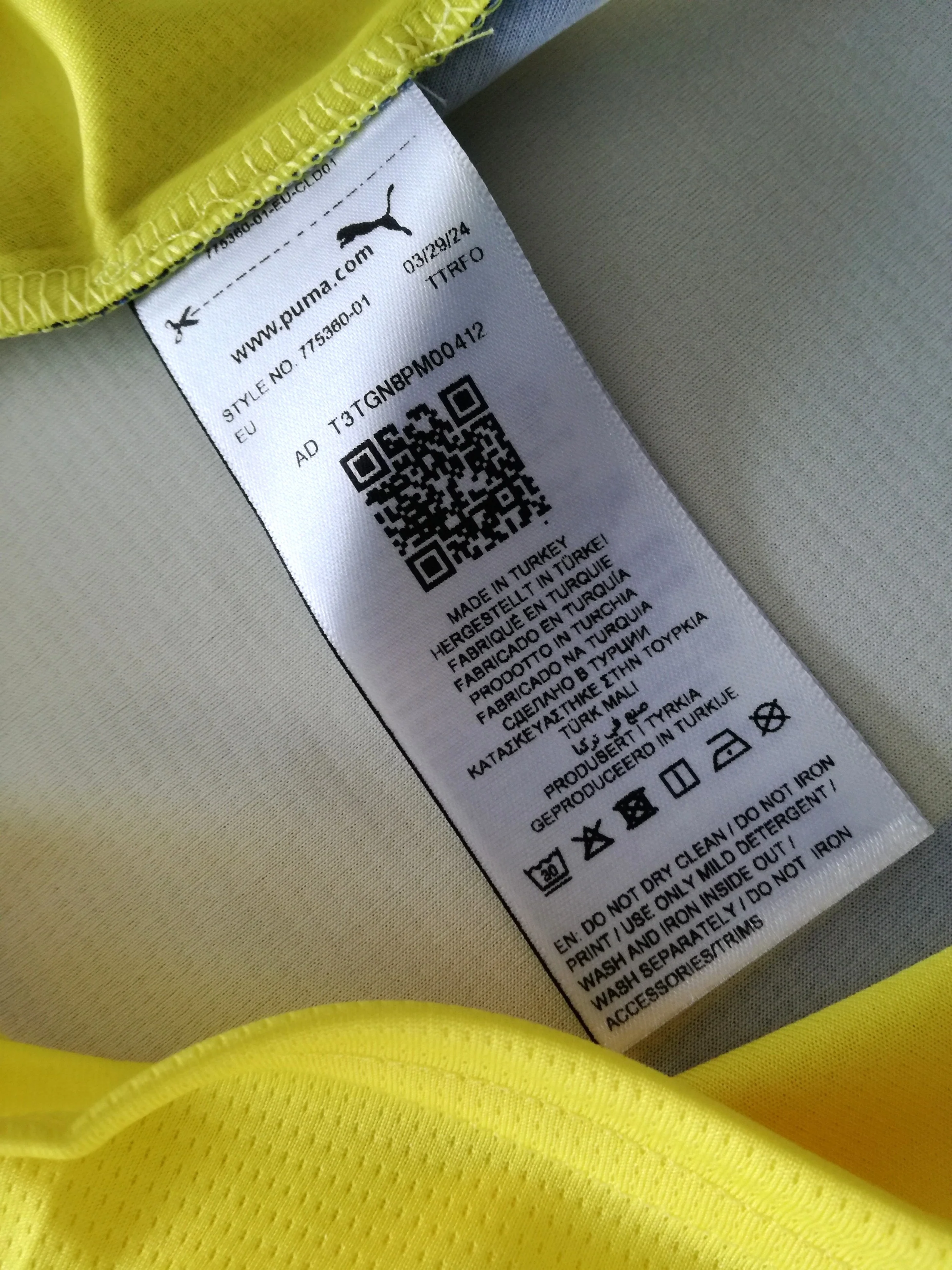 2024/25 Fenerbahçe Home Football Shirt (XL) - Image 9