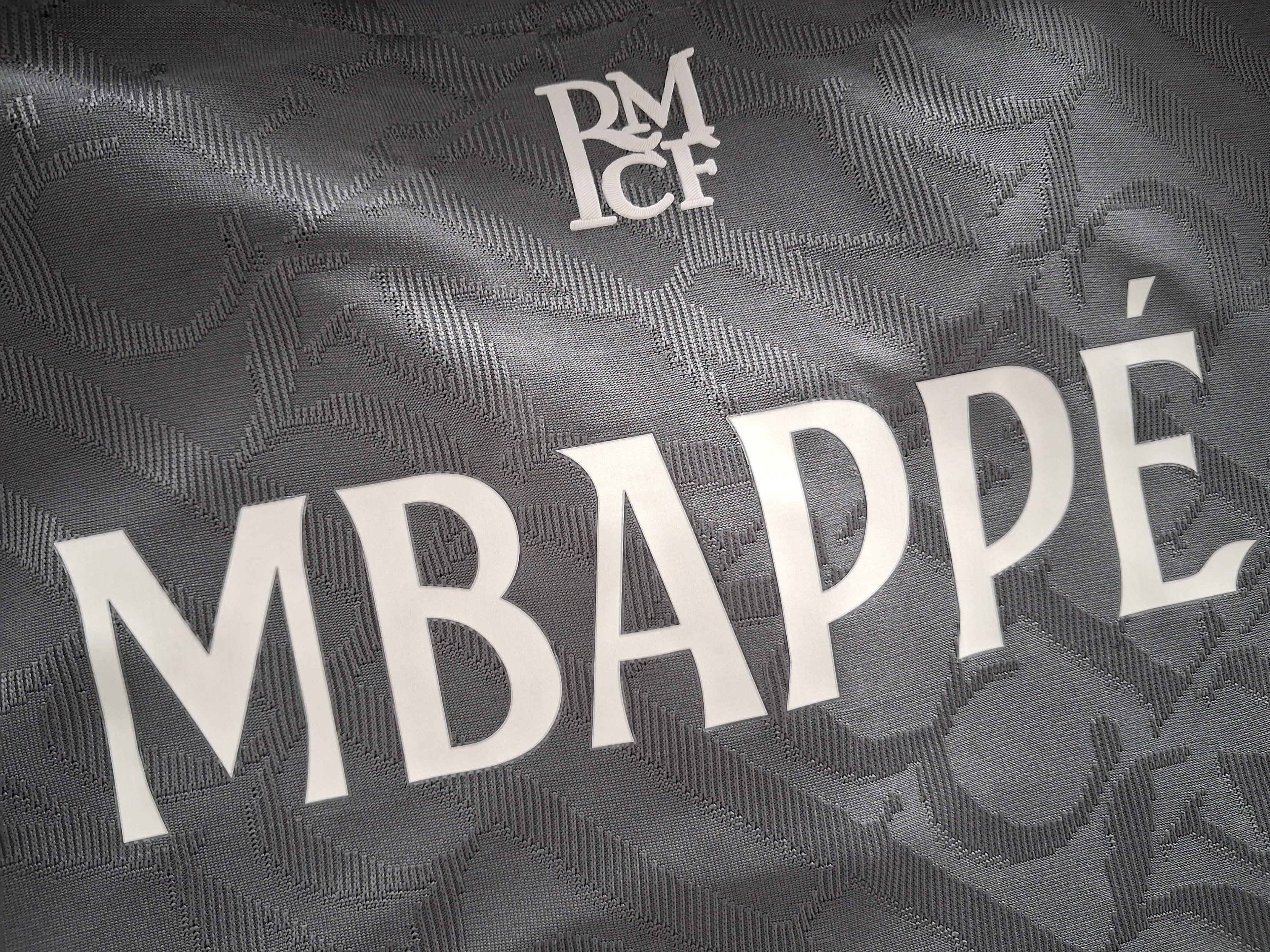 2024/25 Real Madrid 3rd Champions League Authentic Football Shirt Mbappé #9 (L) - Image 10
